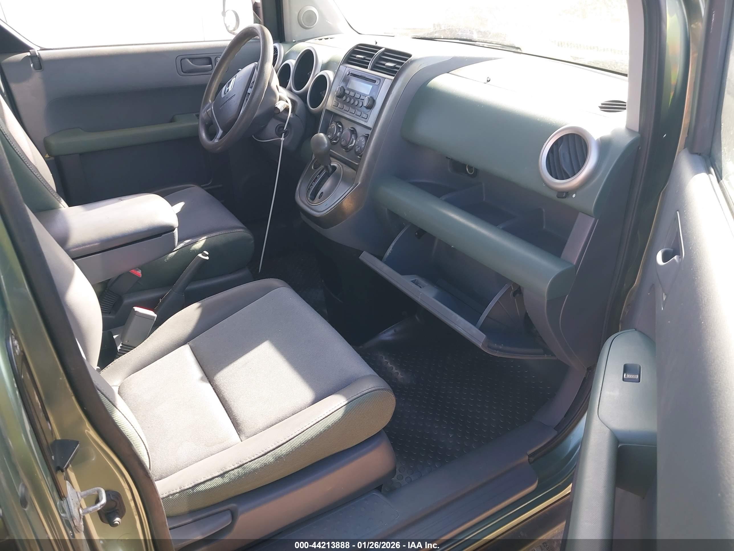 HONDA ELEMENT image 5