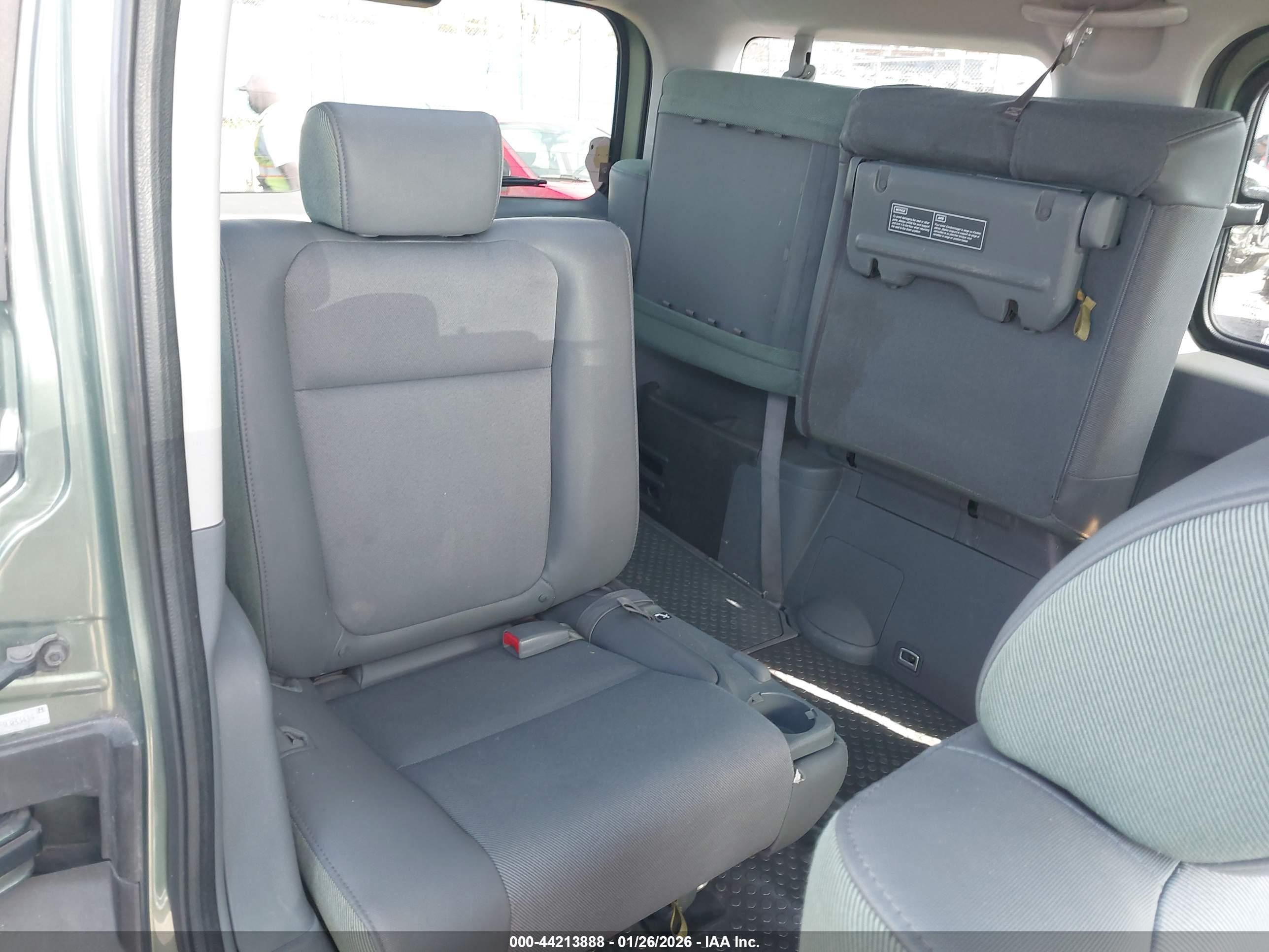 HONDA ELEMENT image 8