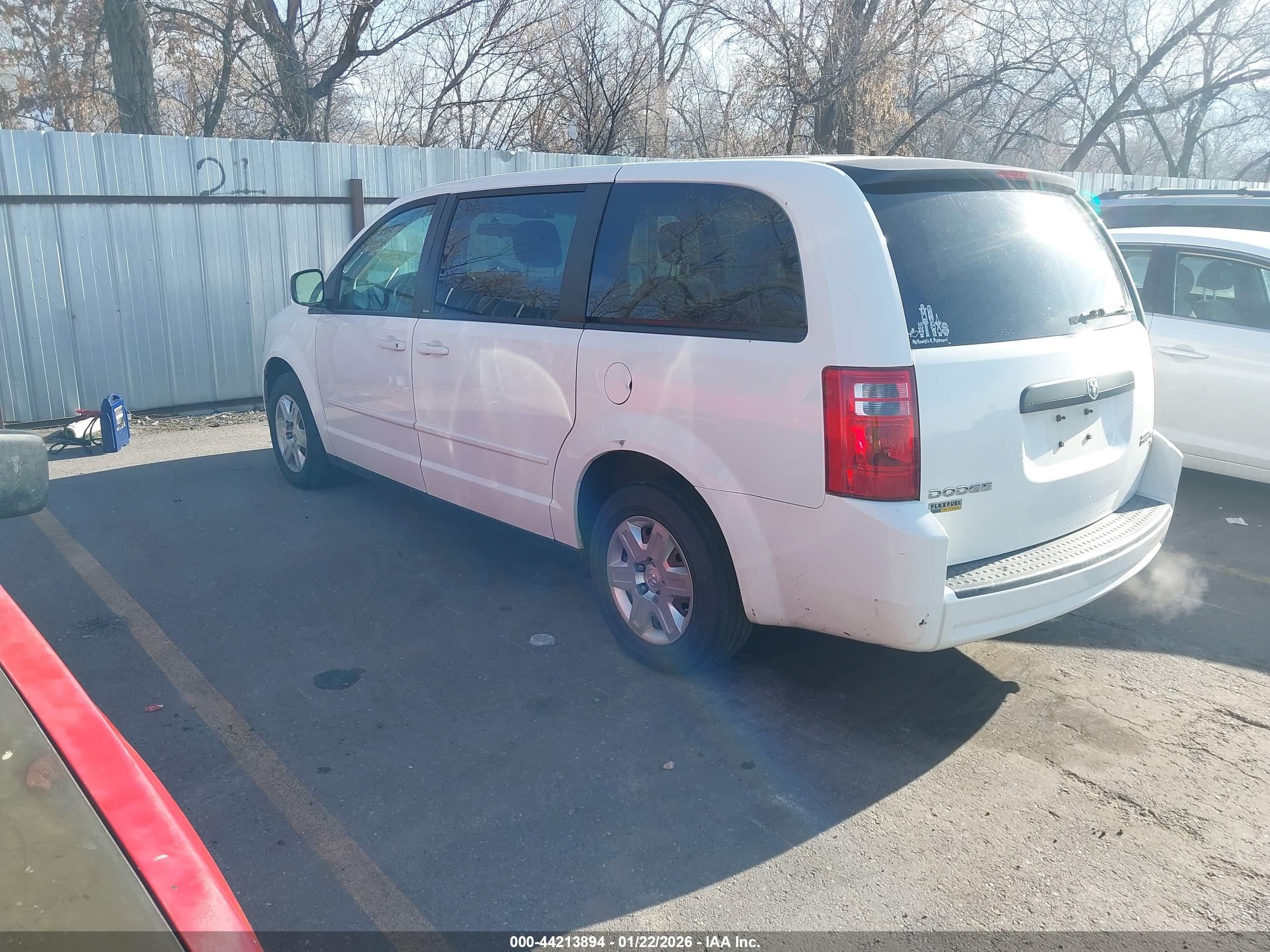 DODGE GRAND image 3