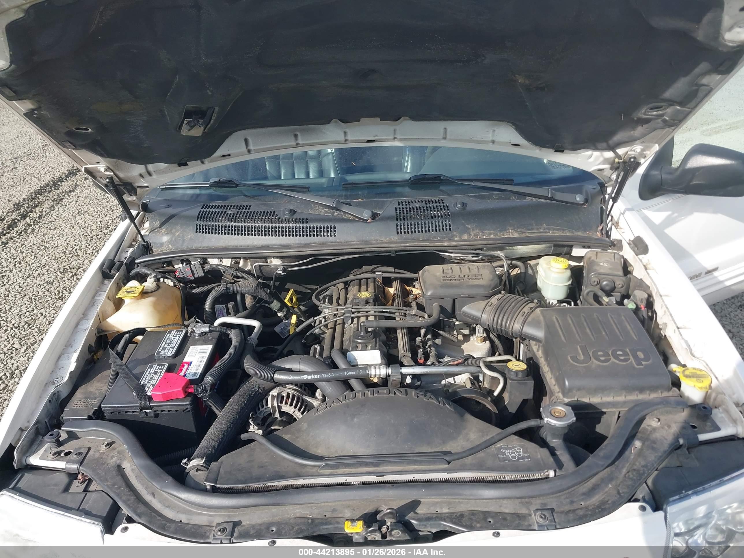 JEEP GRAND image 10