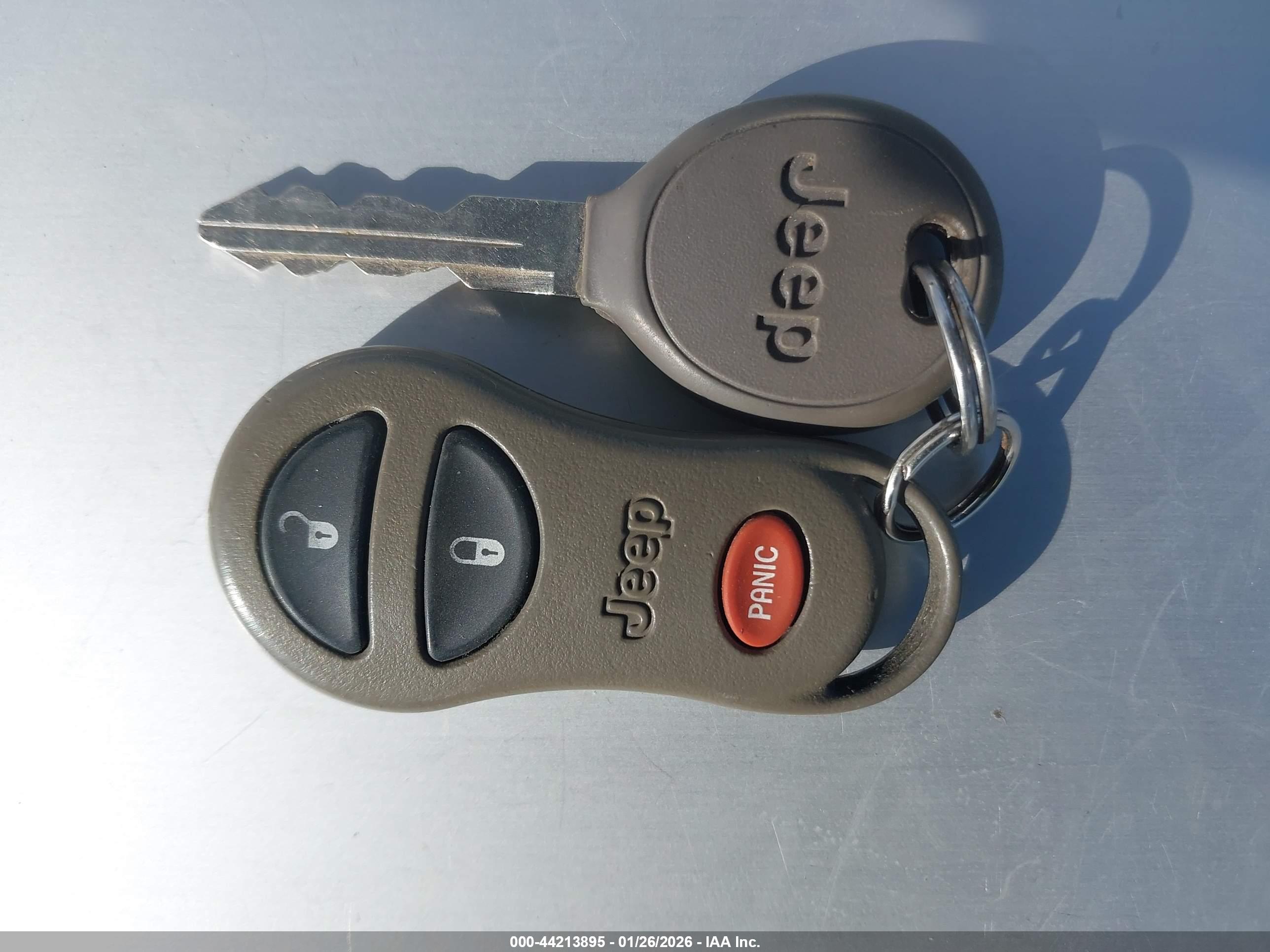 JEEP GRAND image 11