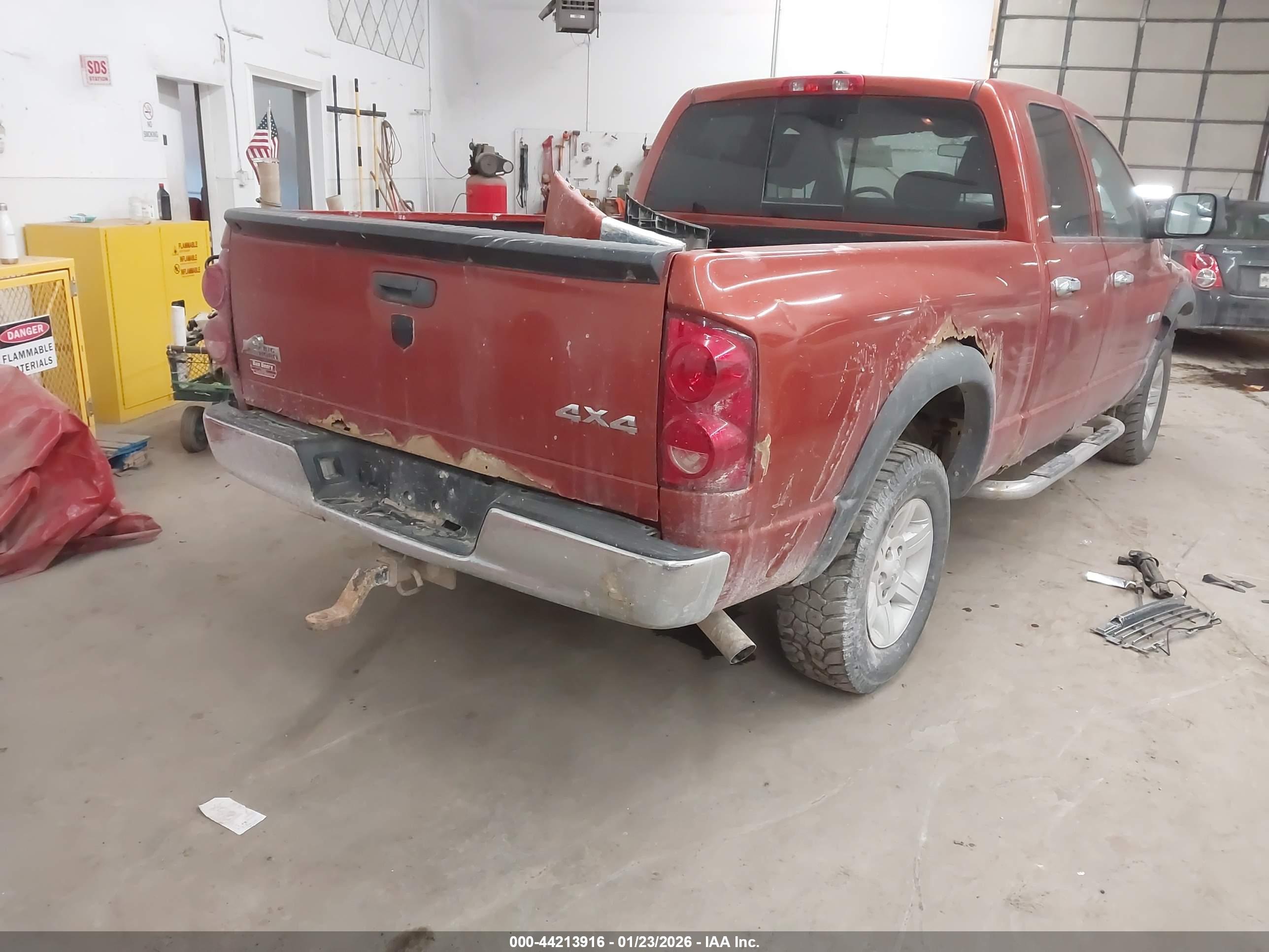 DODGE RAM image 4
