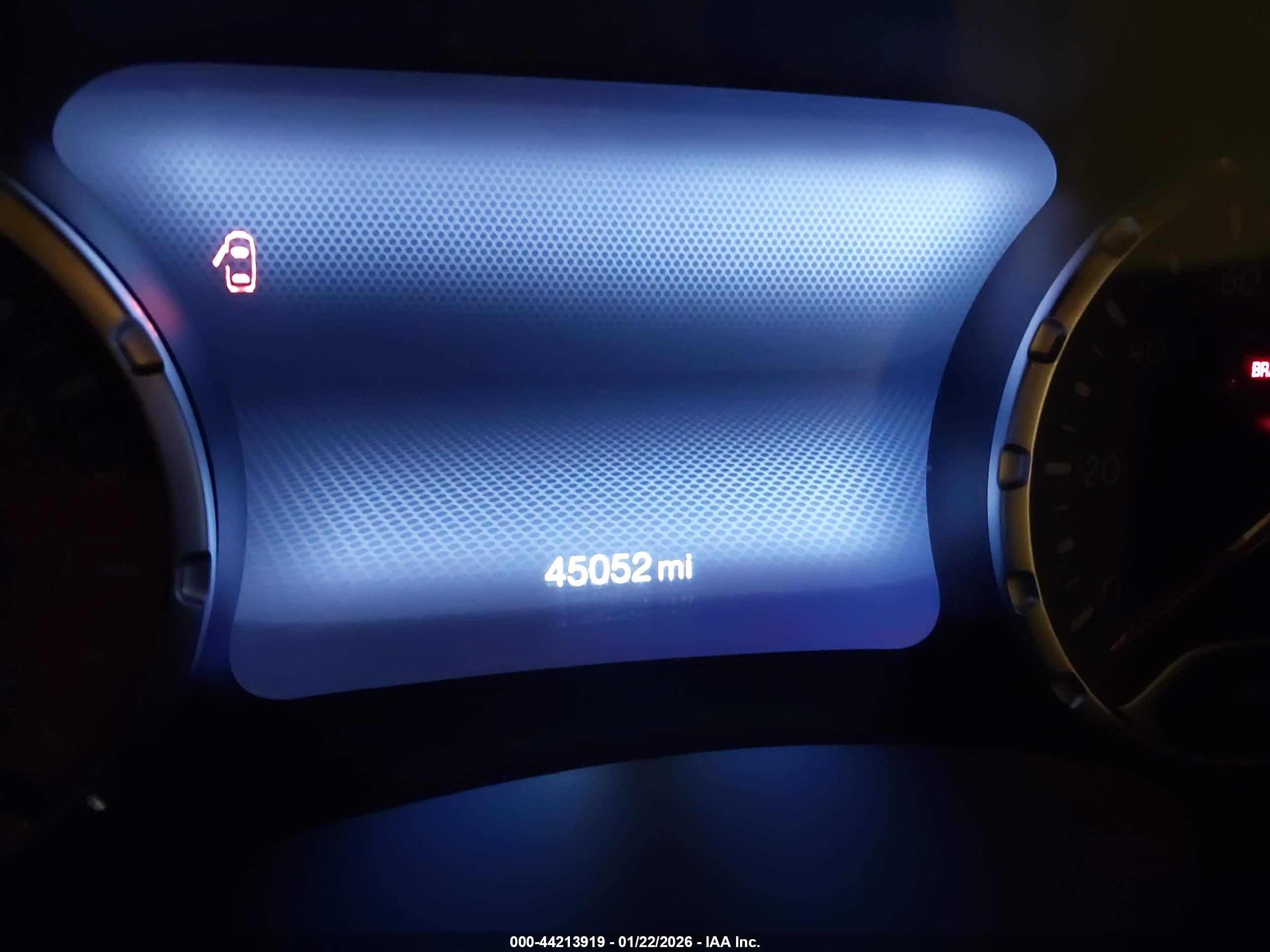 JEEP RENEGADE image 7