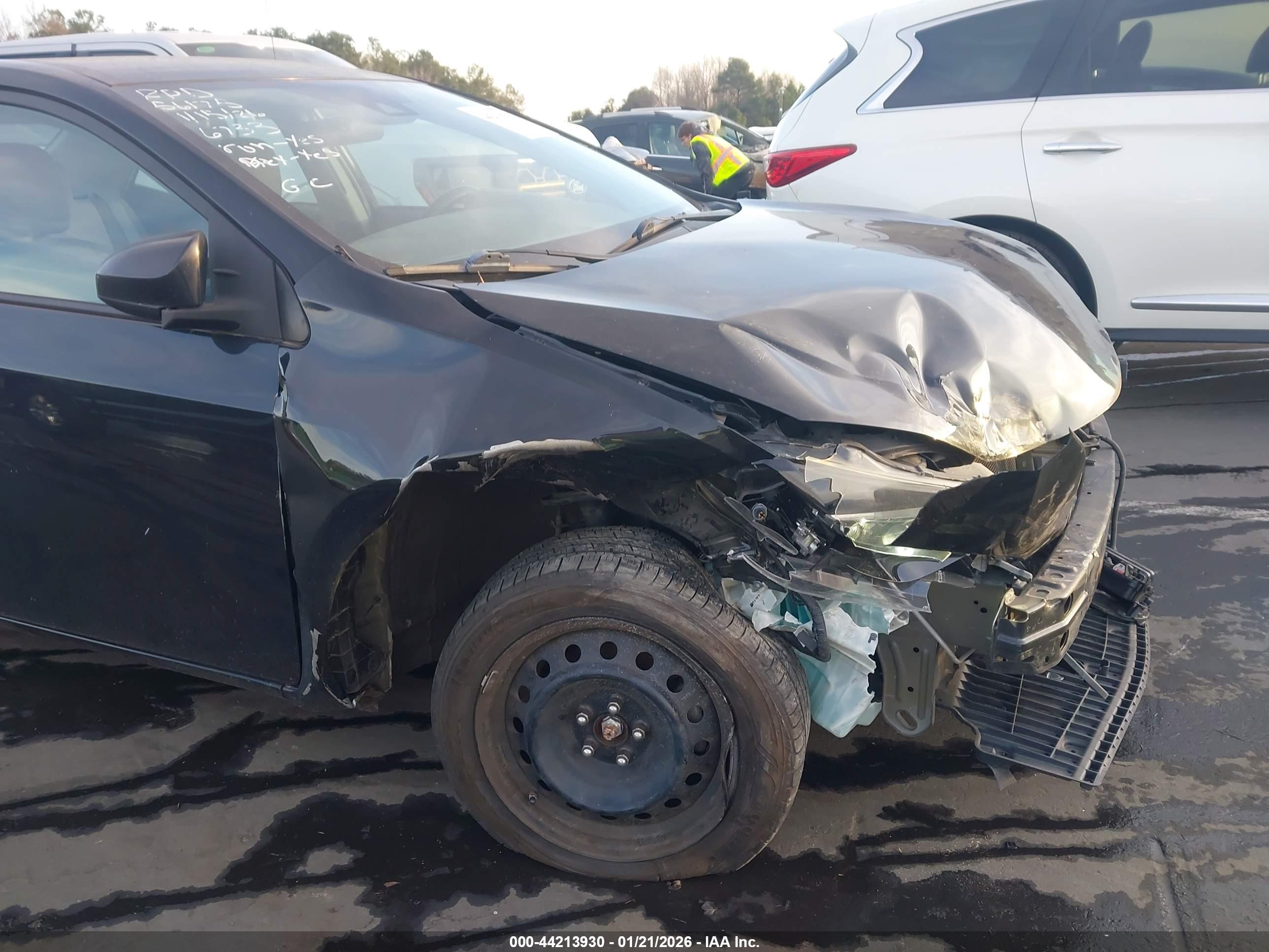 TOYOTA COROLLA image 6