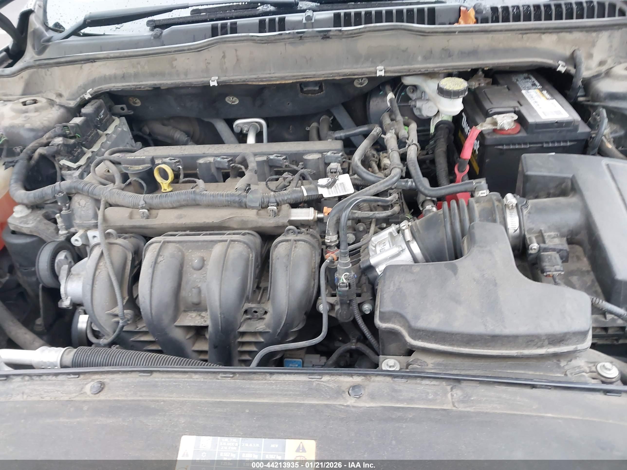 FORD FUSION image 10