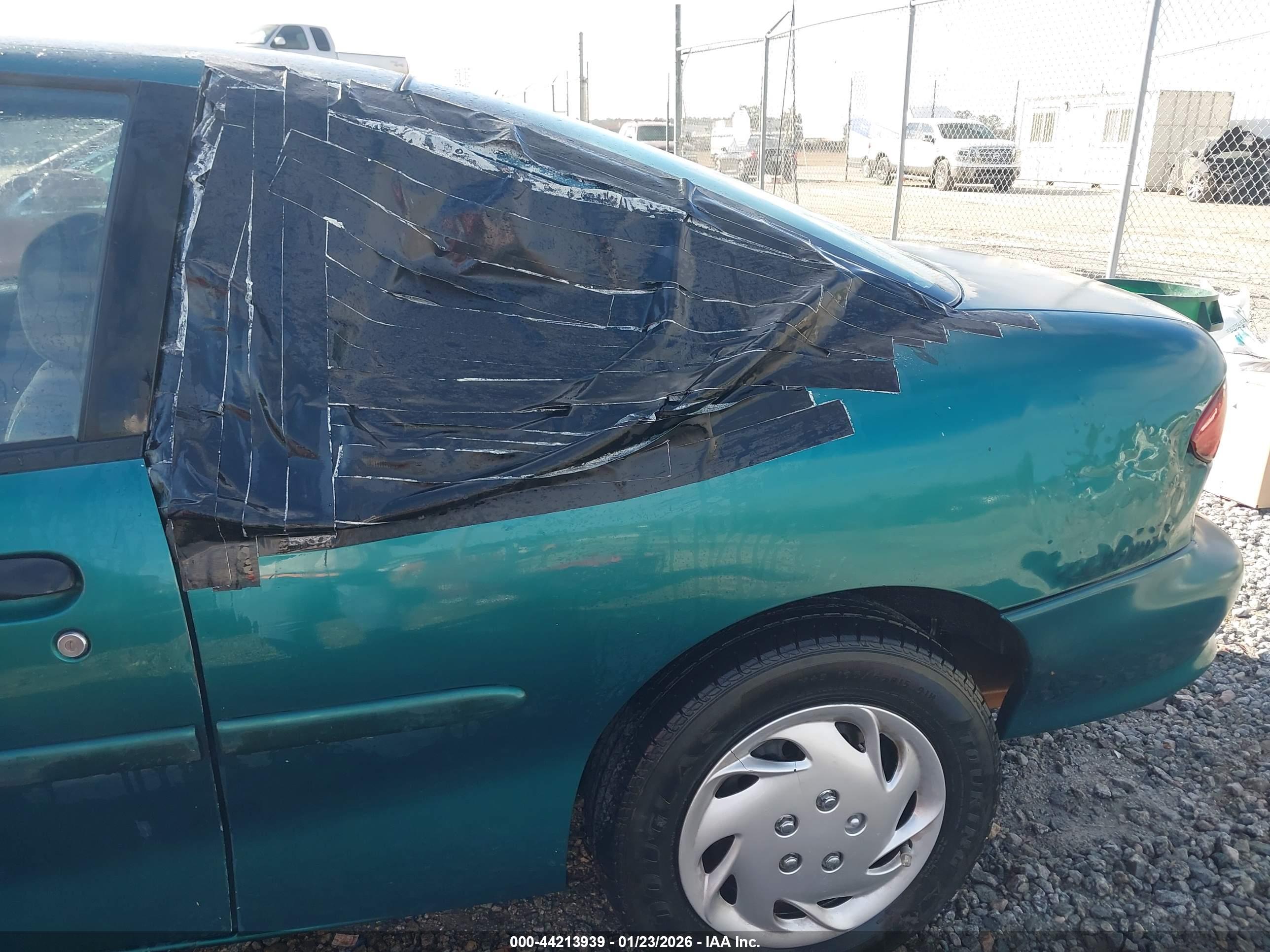 CHEVROLET CAVALIER image 6