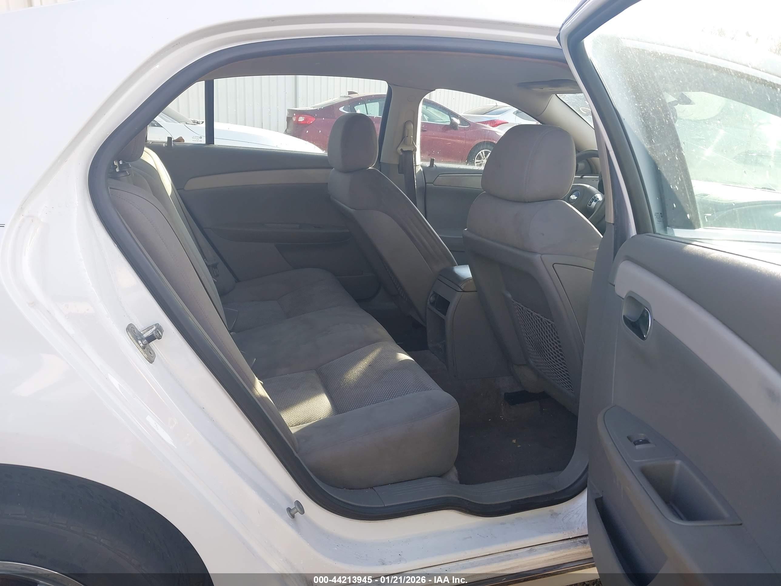 CHEVROLET MALIBU image 8