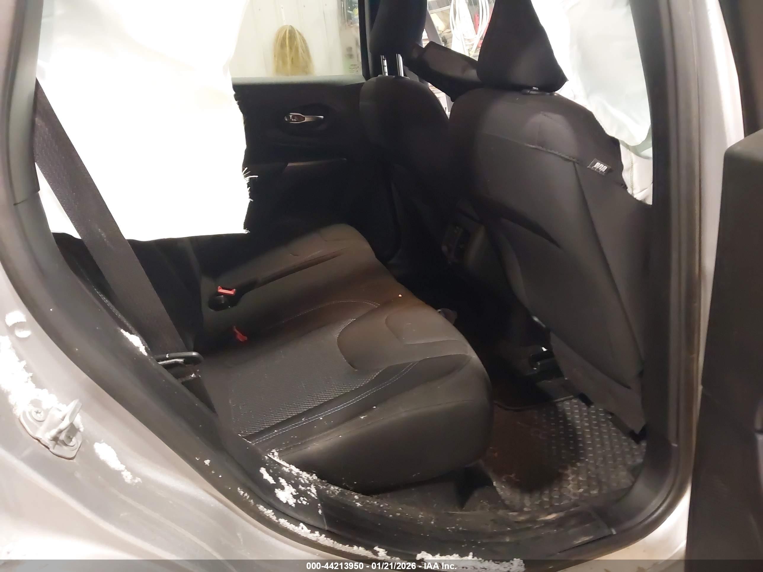 JEEP CHEROKEE image 8