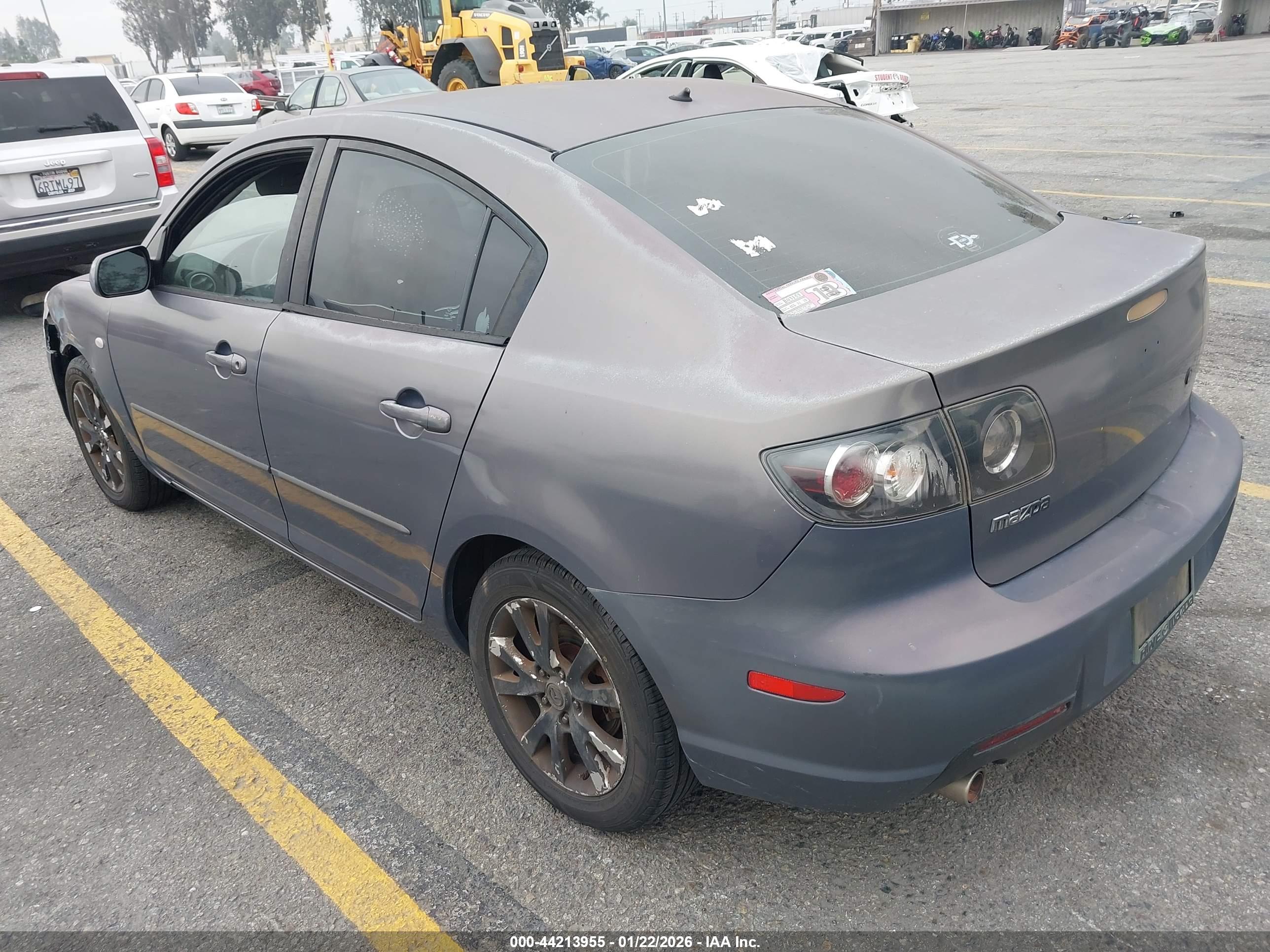 MAZDA MAZDA3 image 3