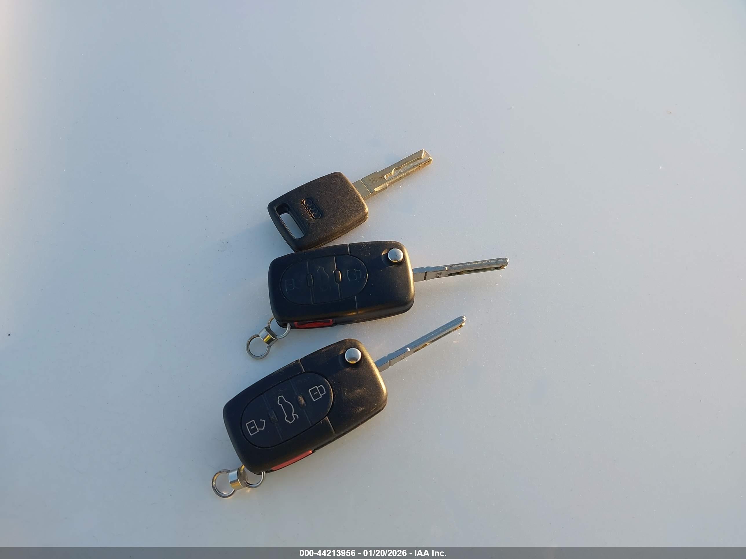 AUDI S4 image 11