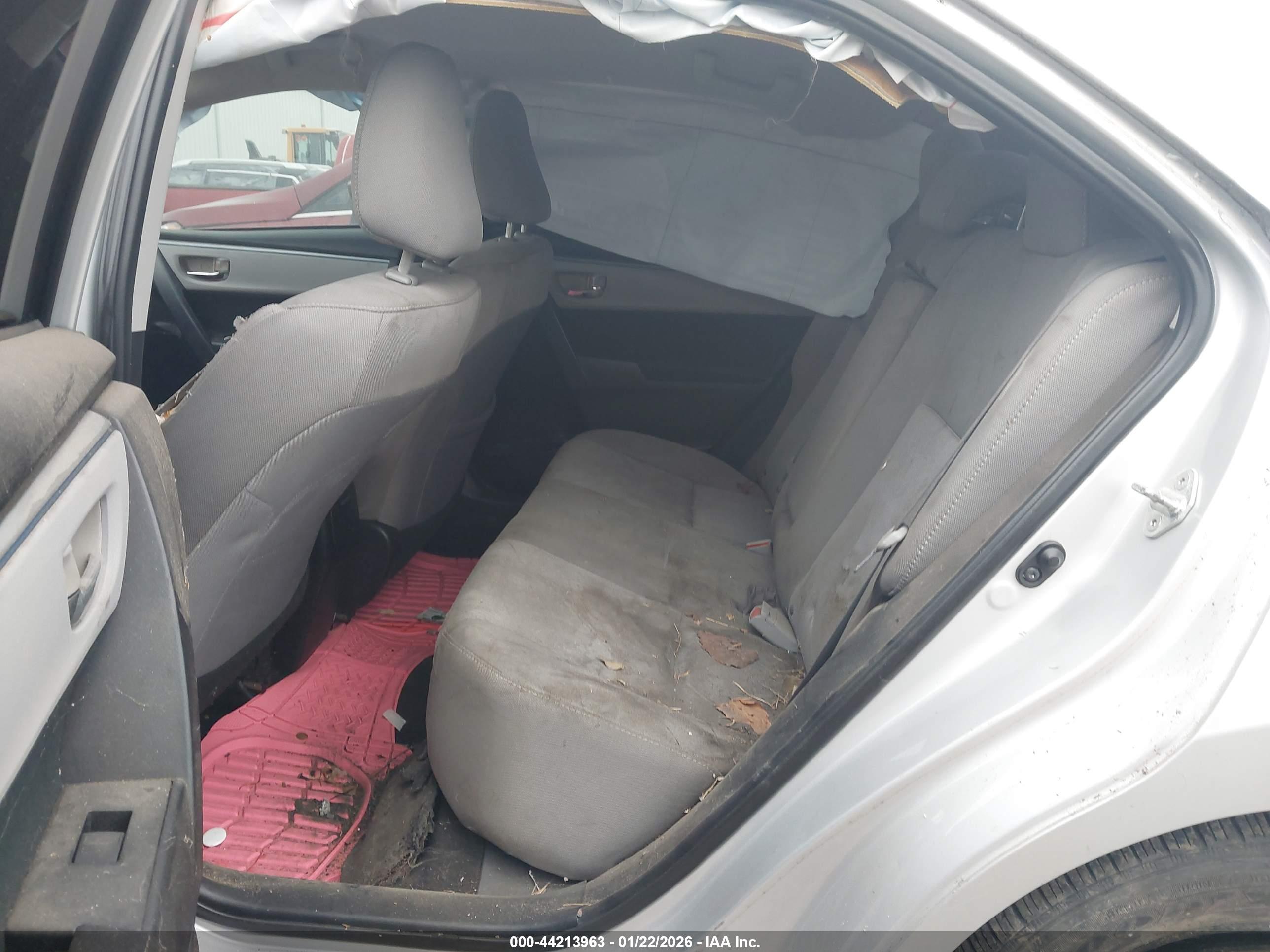 TOYOTA COROLLA image 8