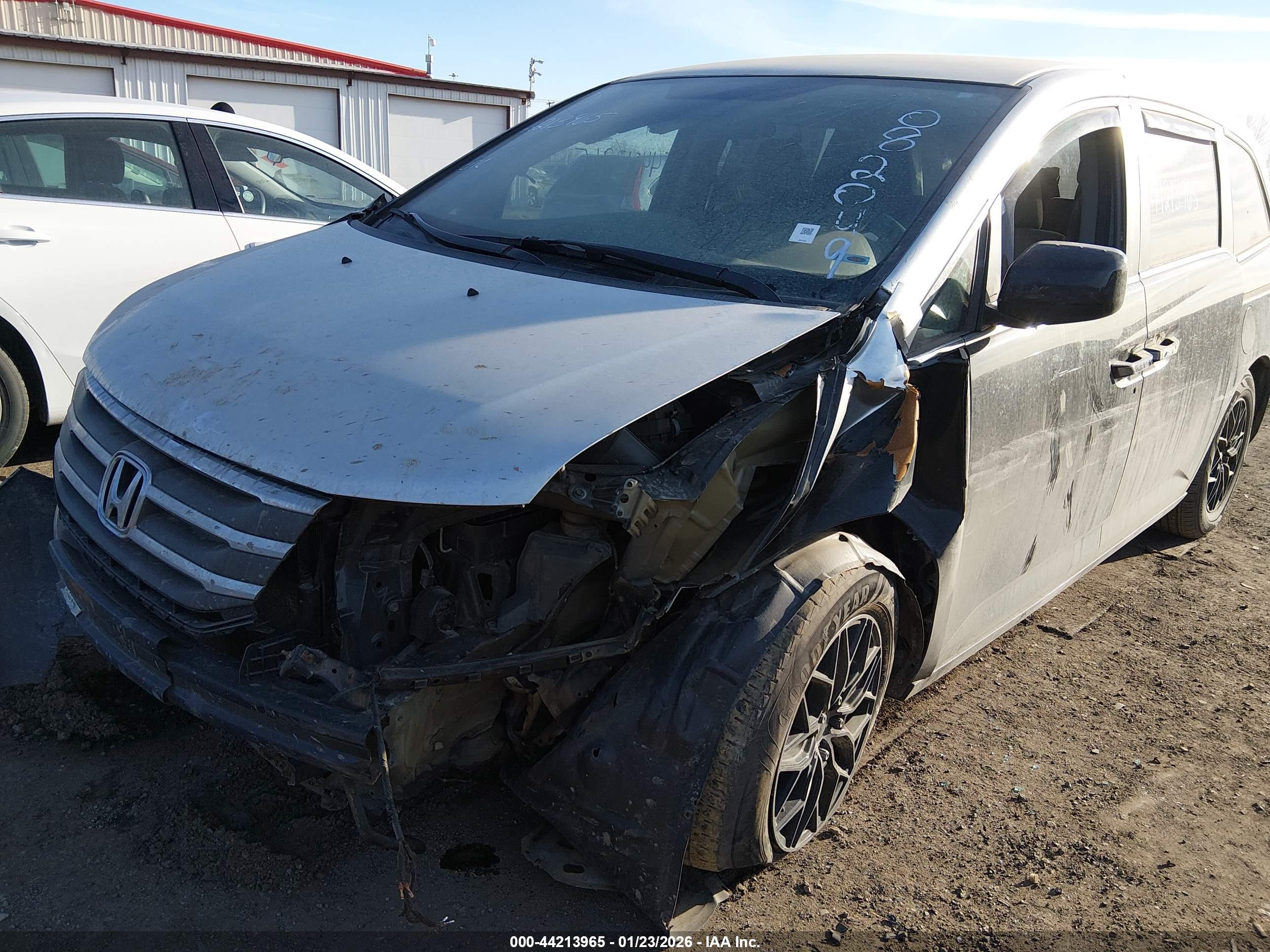 HONDA ODYSSEY image 6