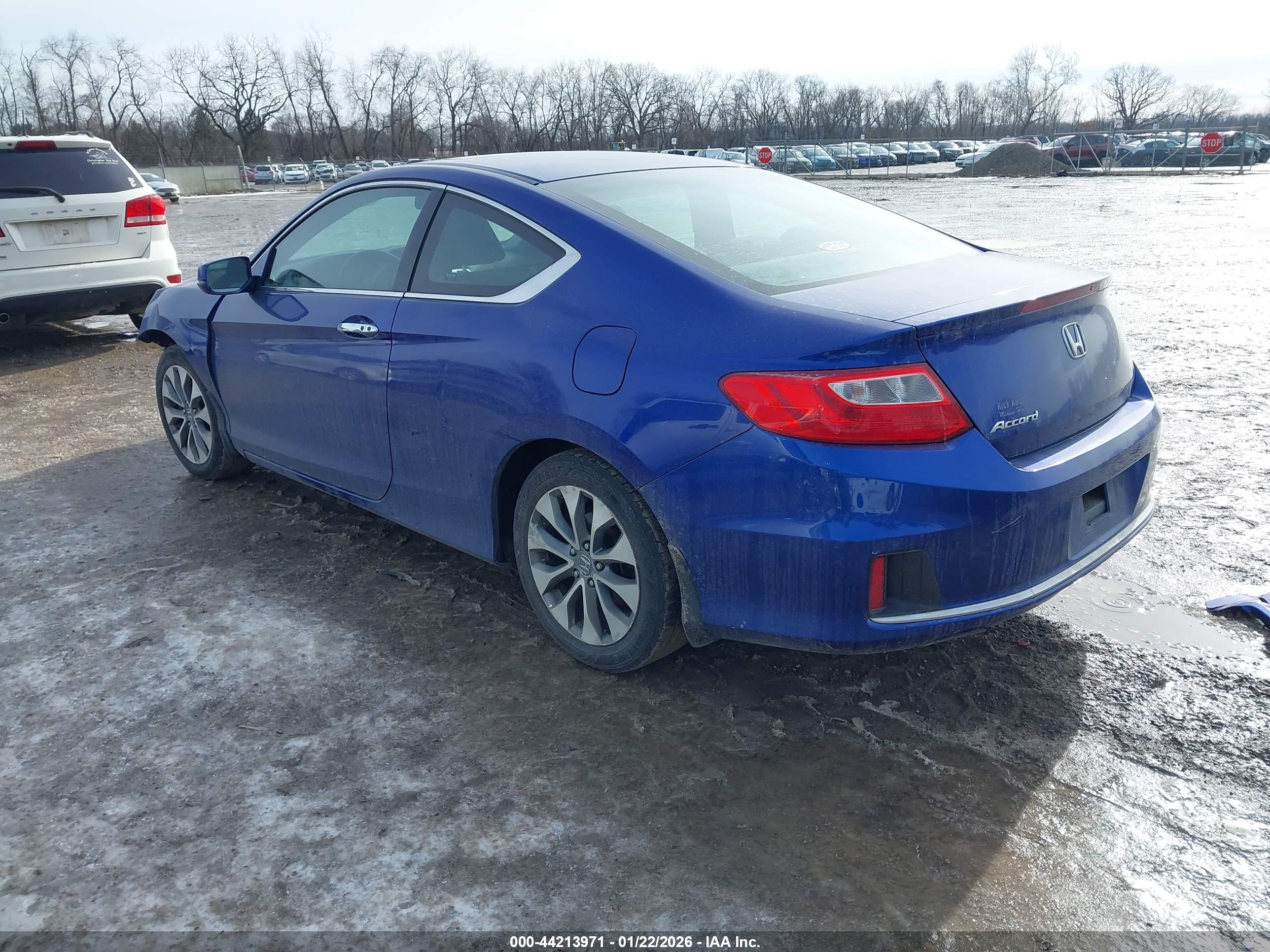 HONDA ACCORD image 3