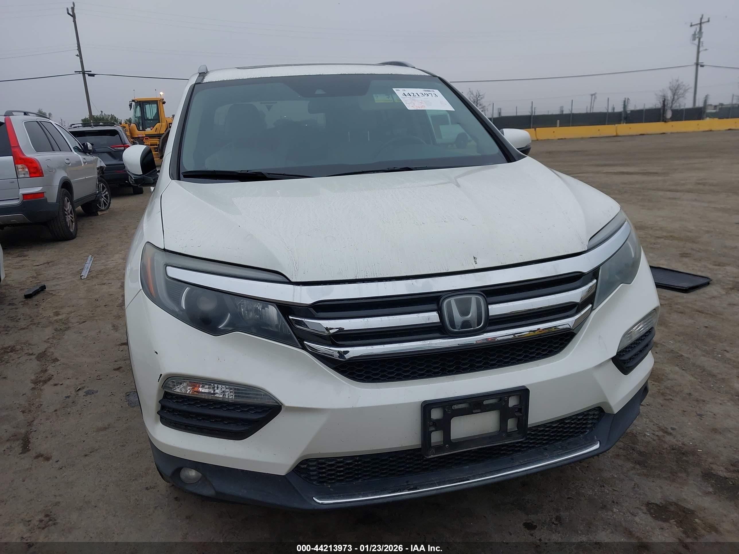 HONDA PILOT image 6