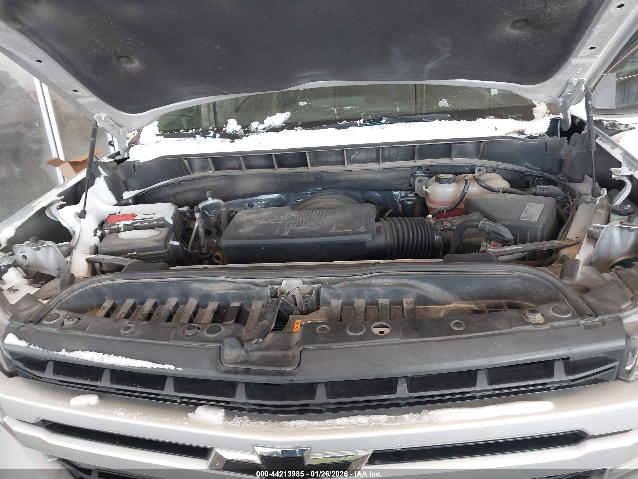 CHEVROLET SILVERADO image 10