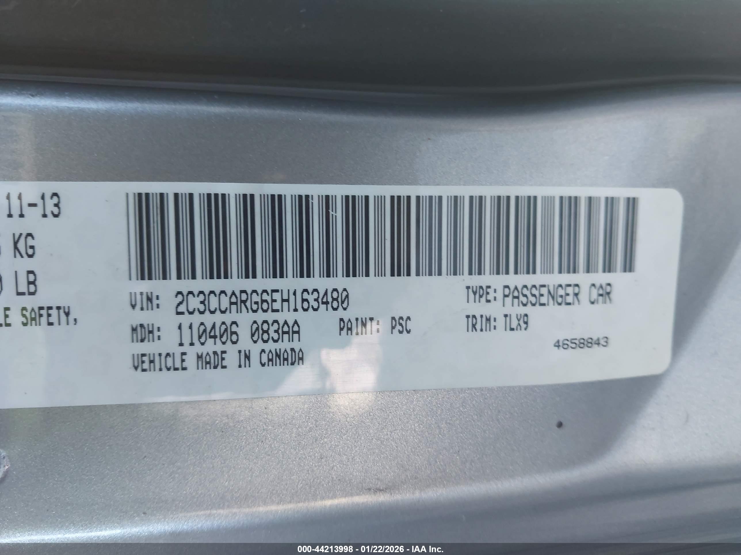 CHRYSLER 300 image 9