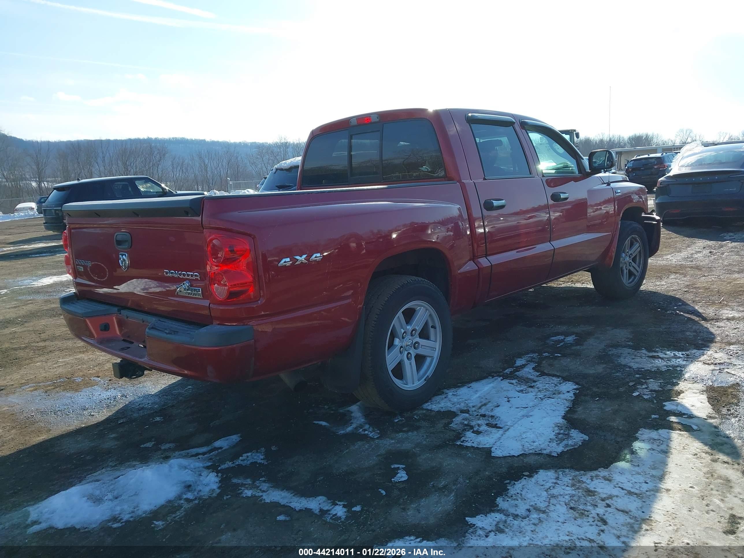 DODGE DAKOTA image 4