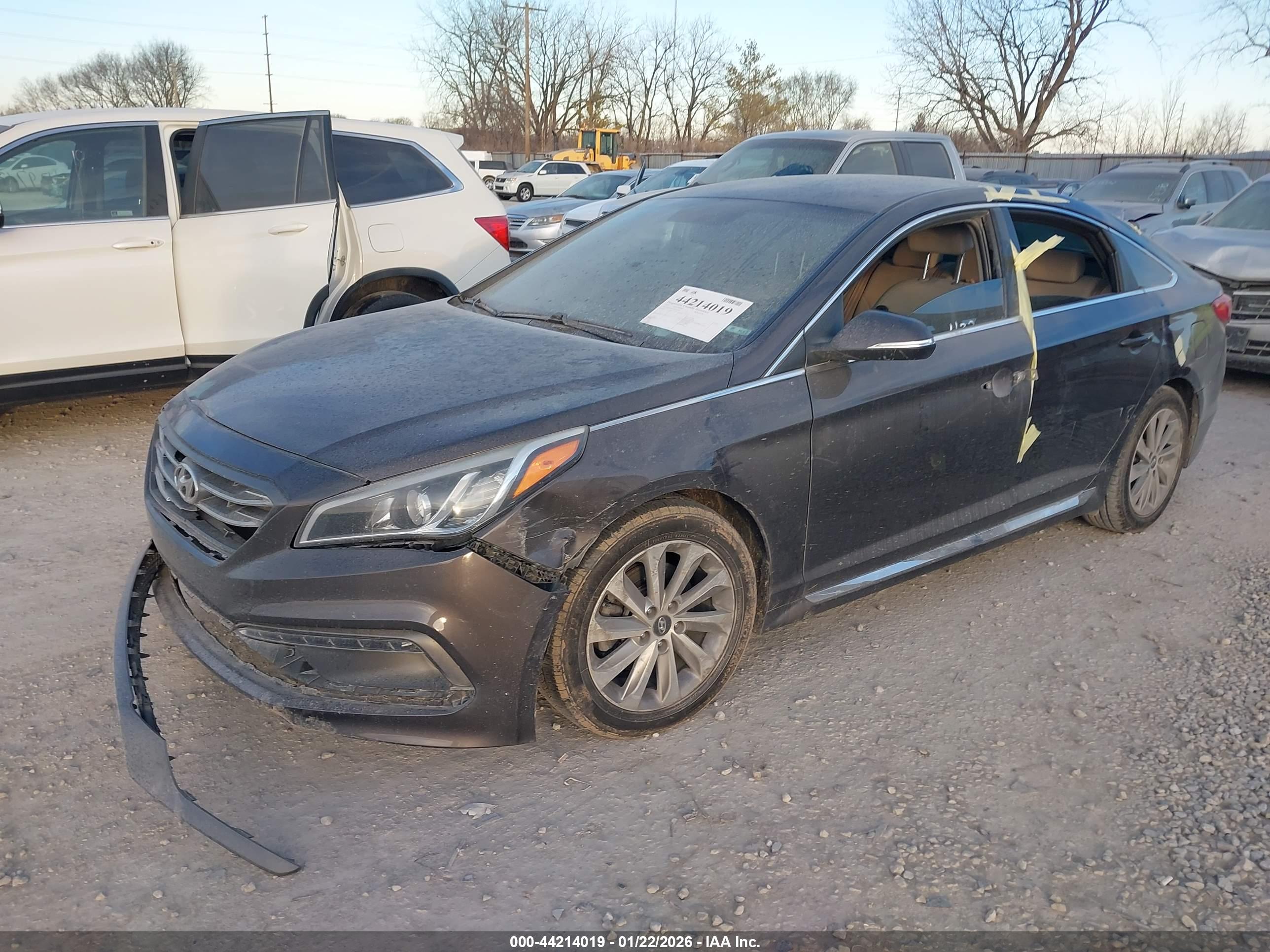 HYUNDAI SONATA image 2