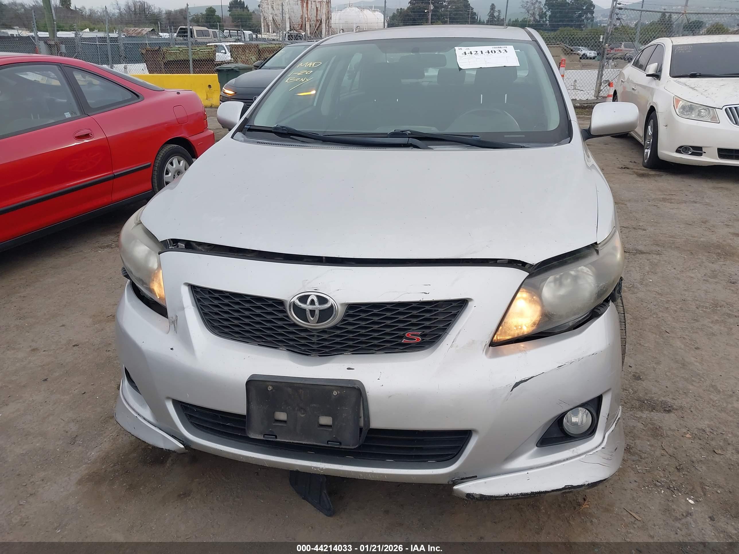 TOYOTA COROLLA image 6