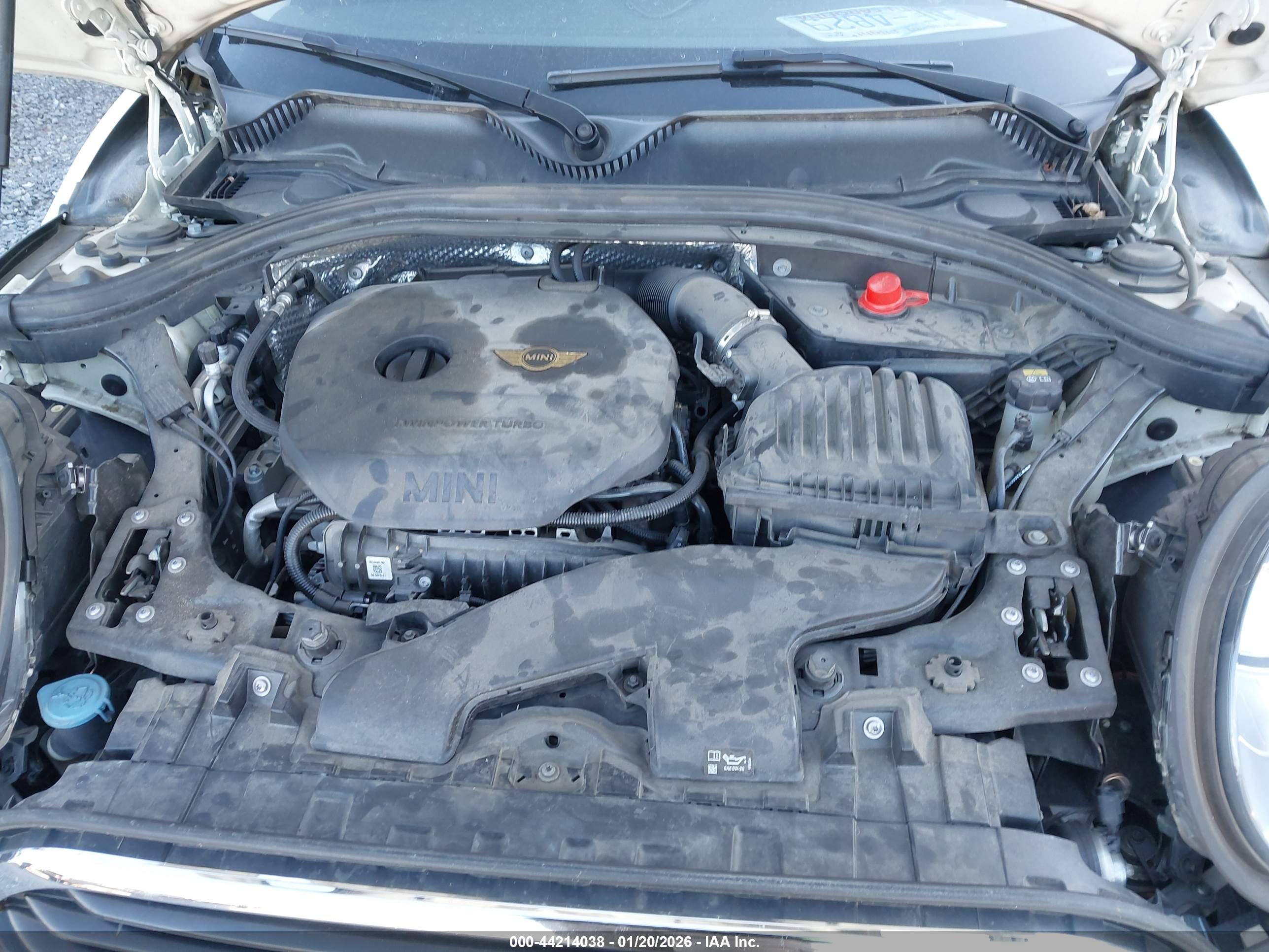MINI CLUBMAN image 10