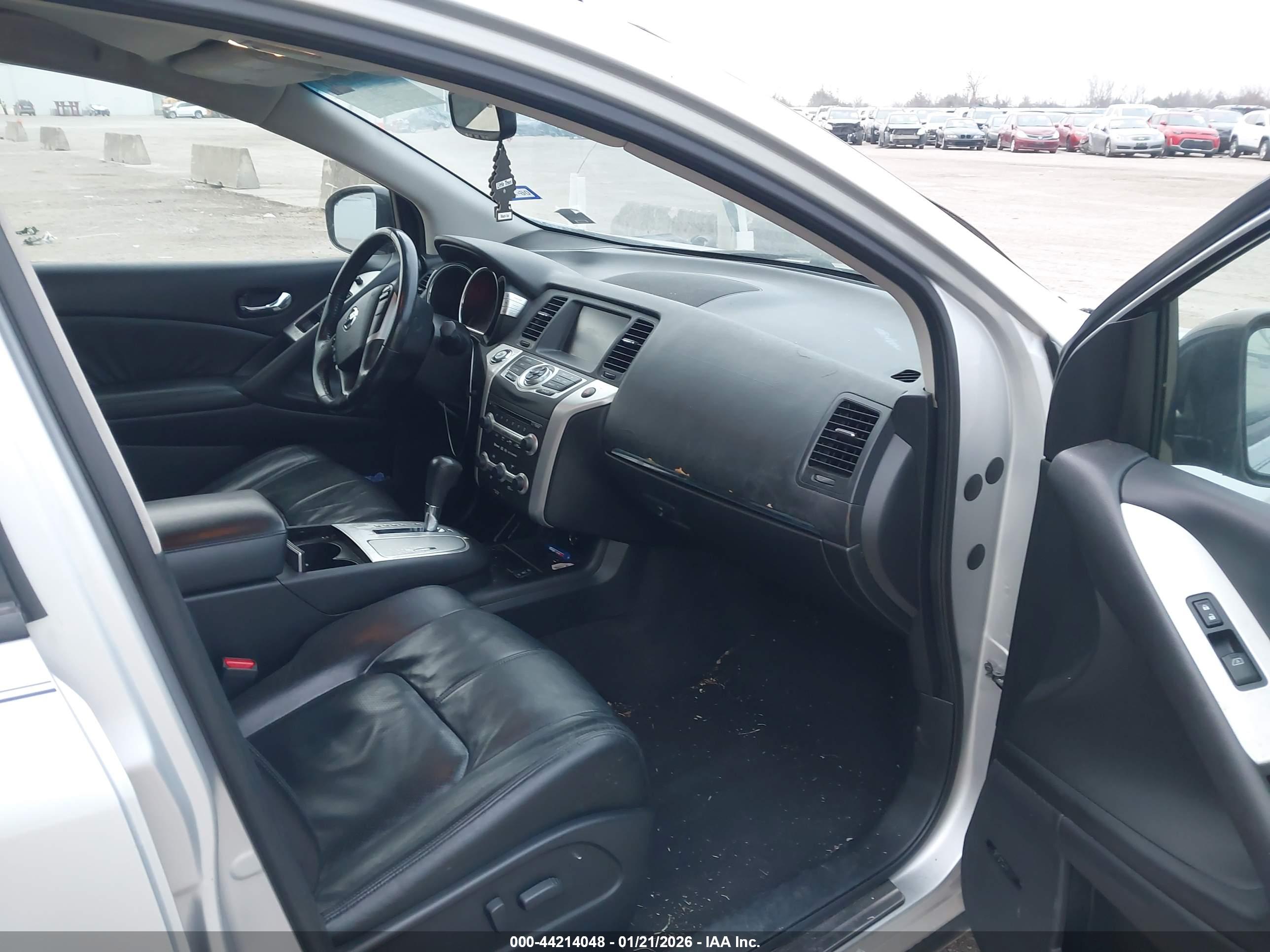 NISSAN MURANO image 5