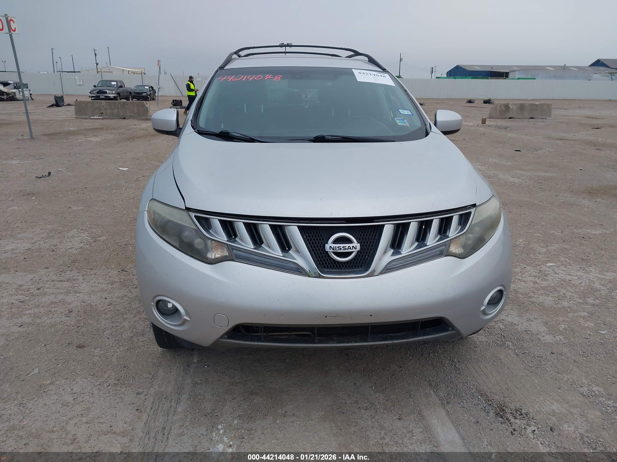 NISSAN MURANO image 6