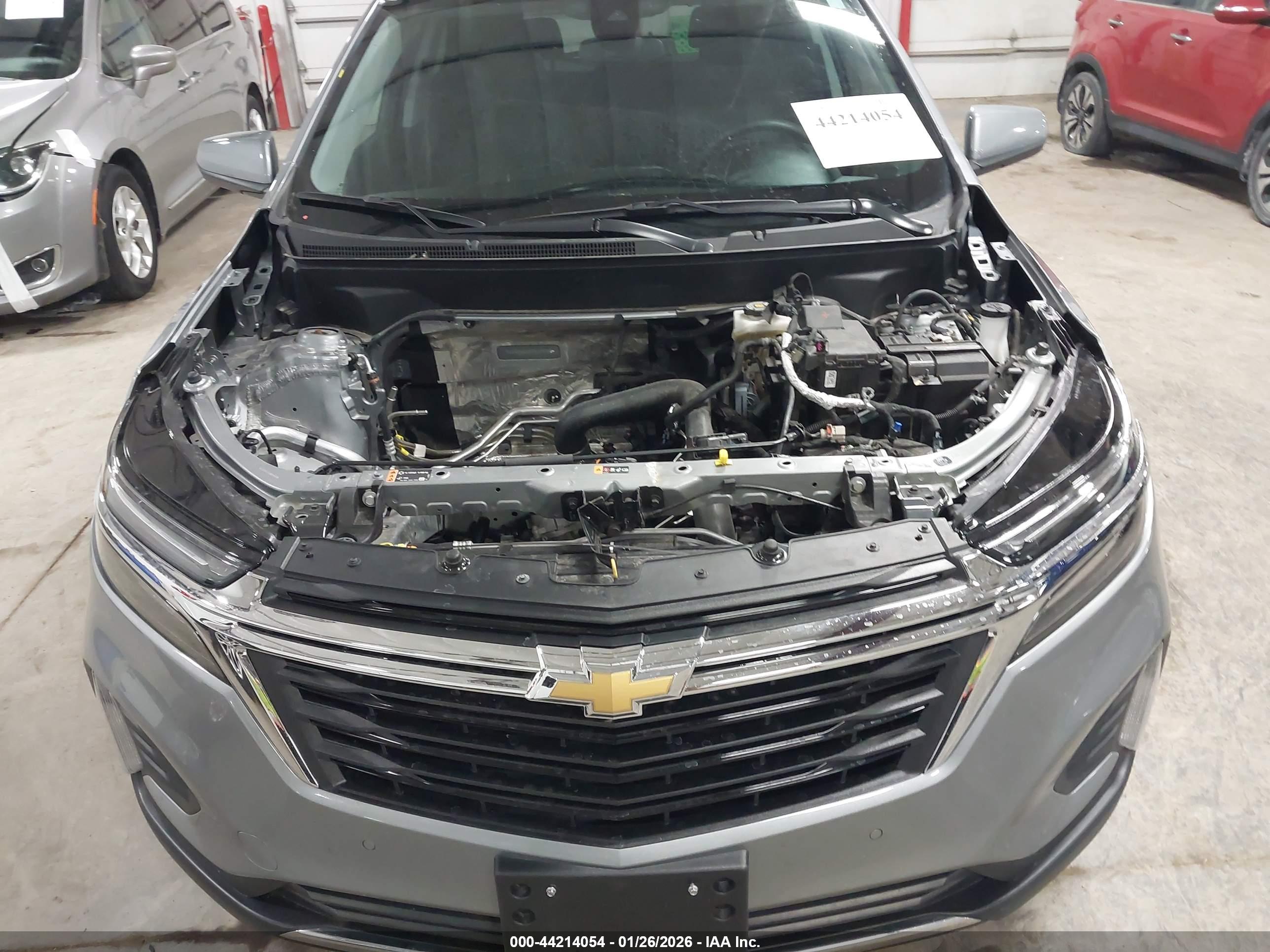 CHEVROLET EQUINOX image 6