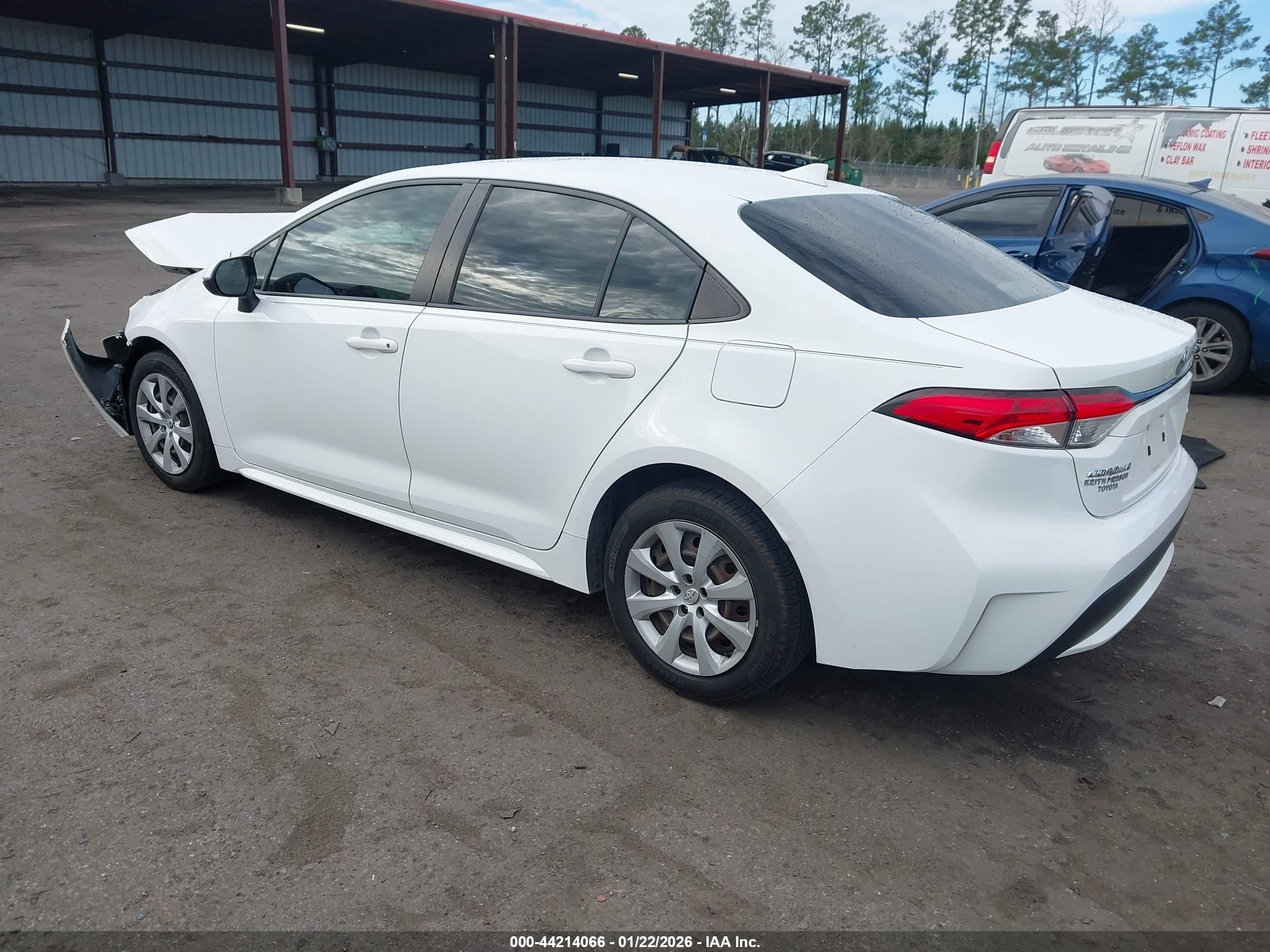 TOYOTA COROLLA image 3