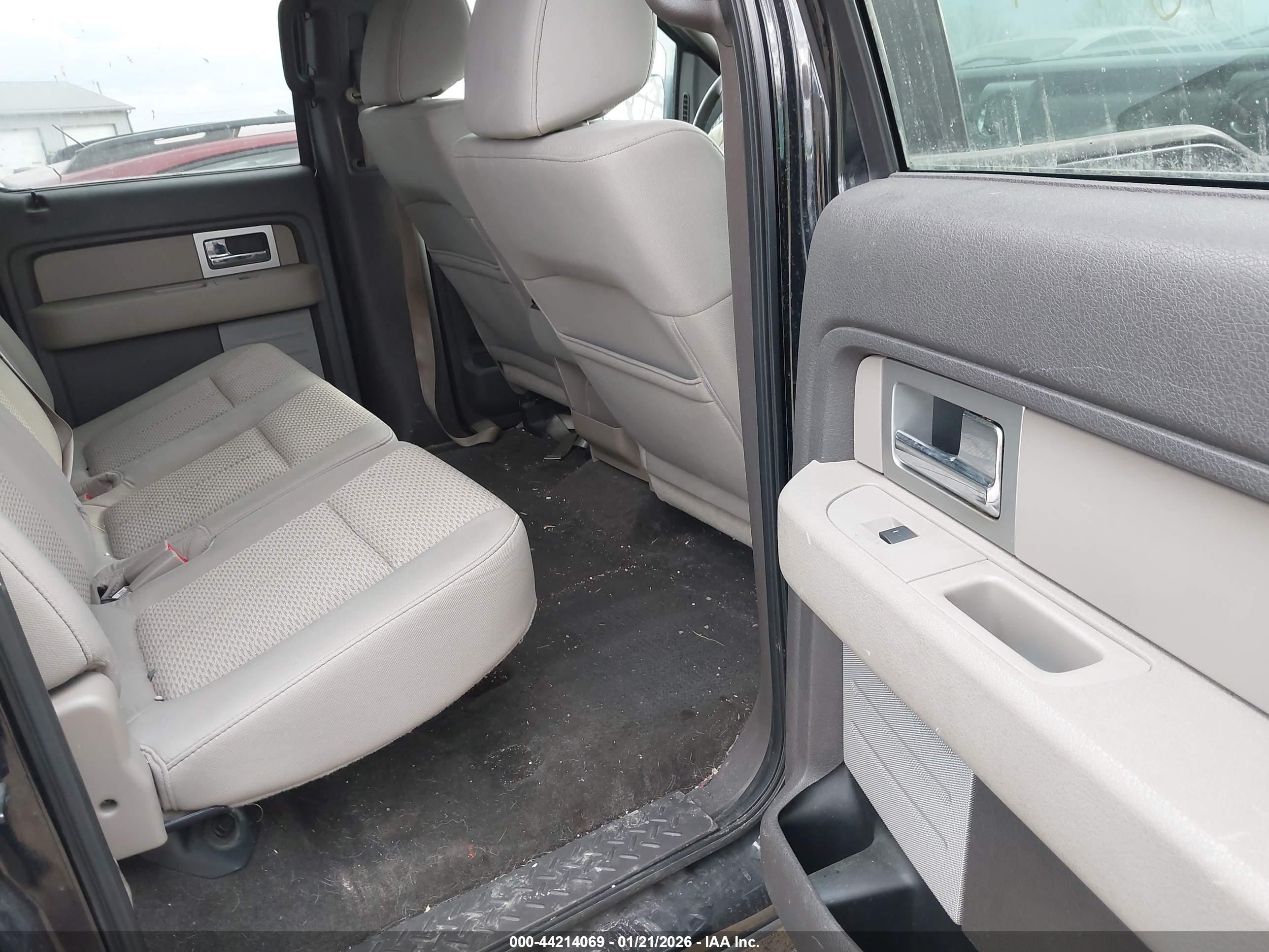 FORD F-150 image 8
