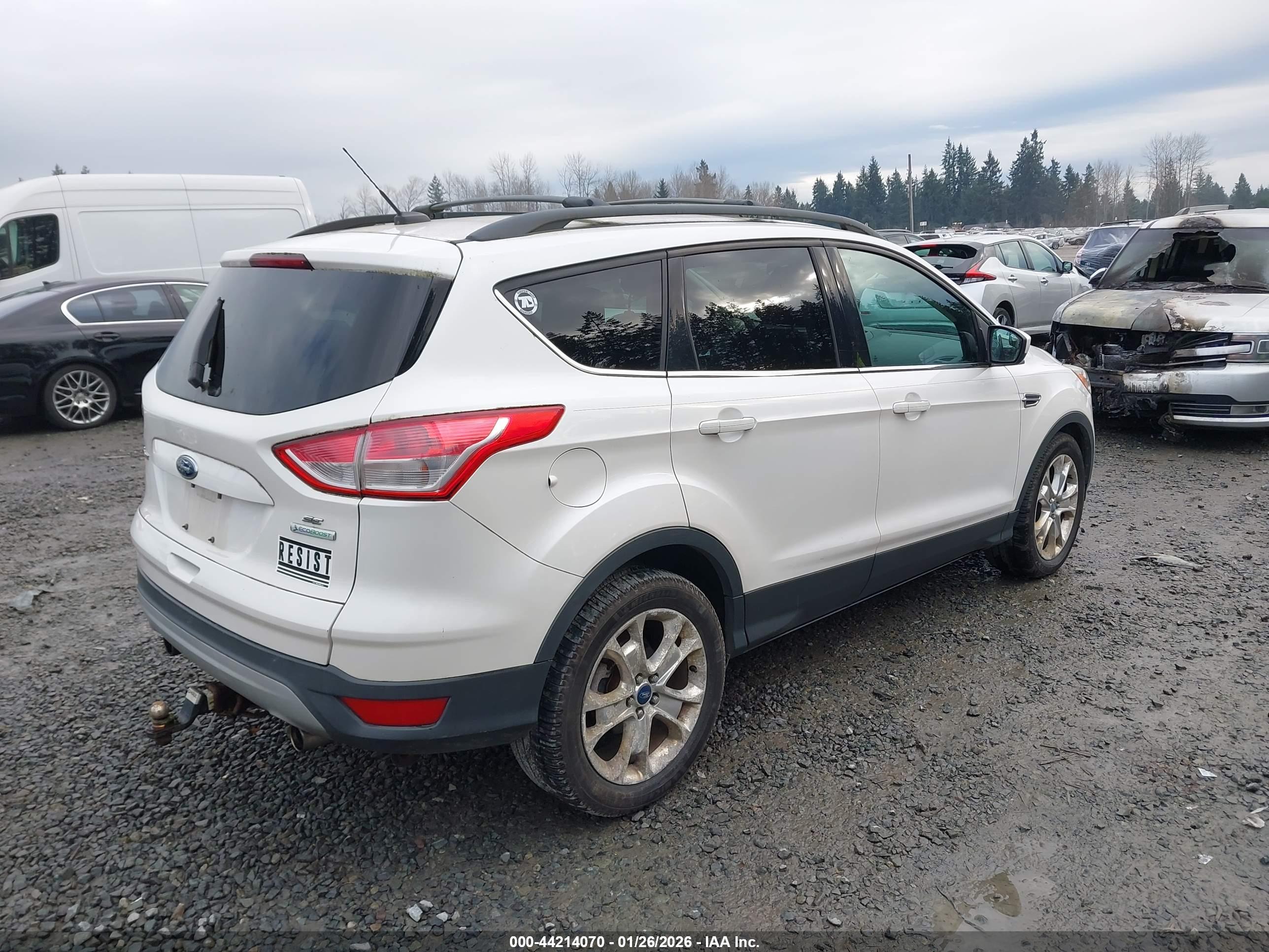 FORD ESCAPE image 4