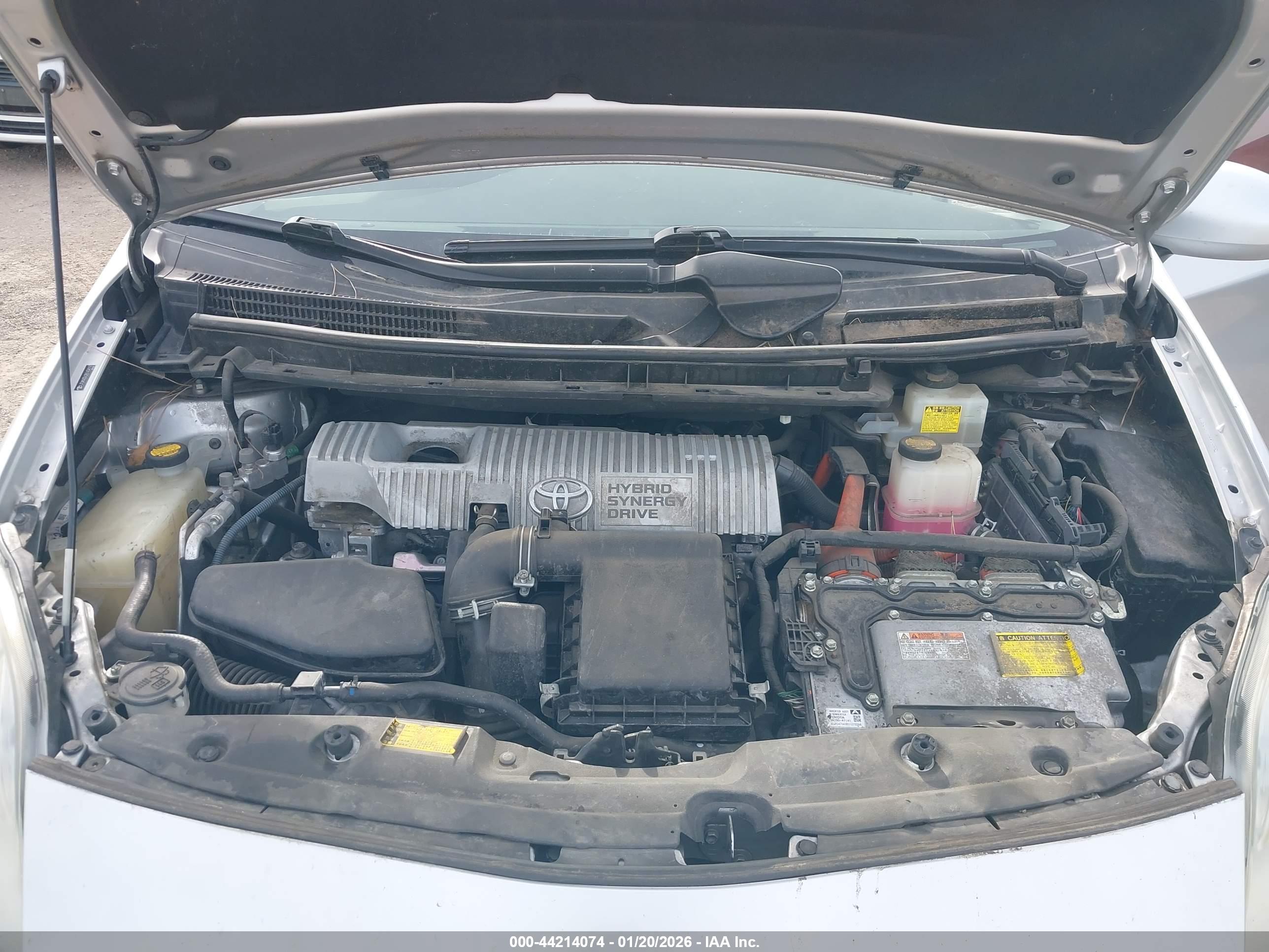 TOYOTA PRIUS image 10