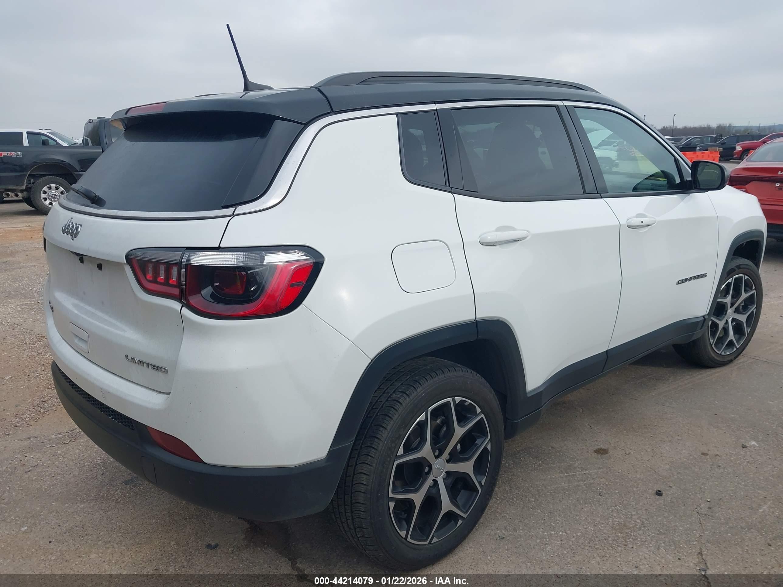 JEEP COMPASS image 4