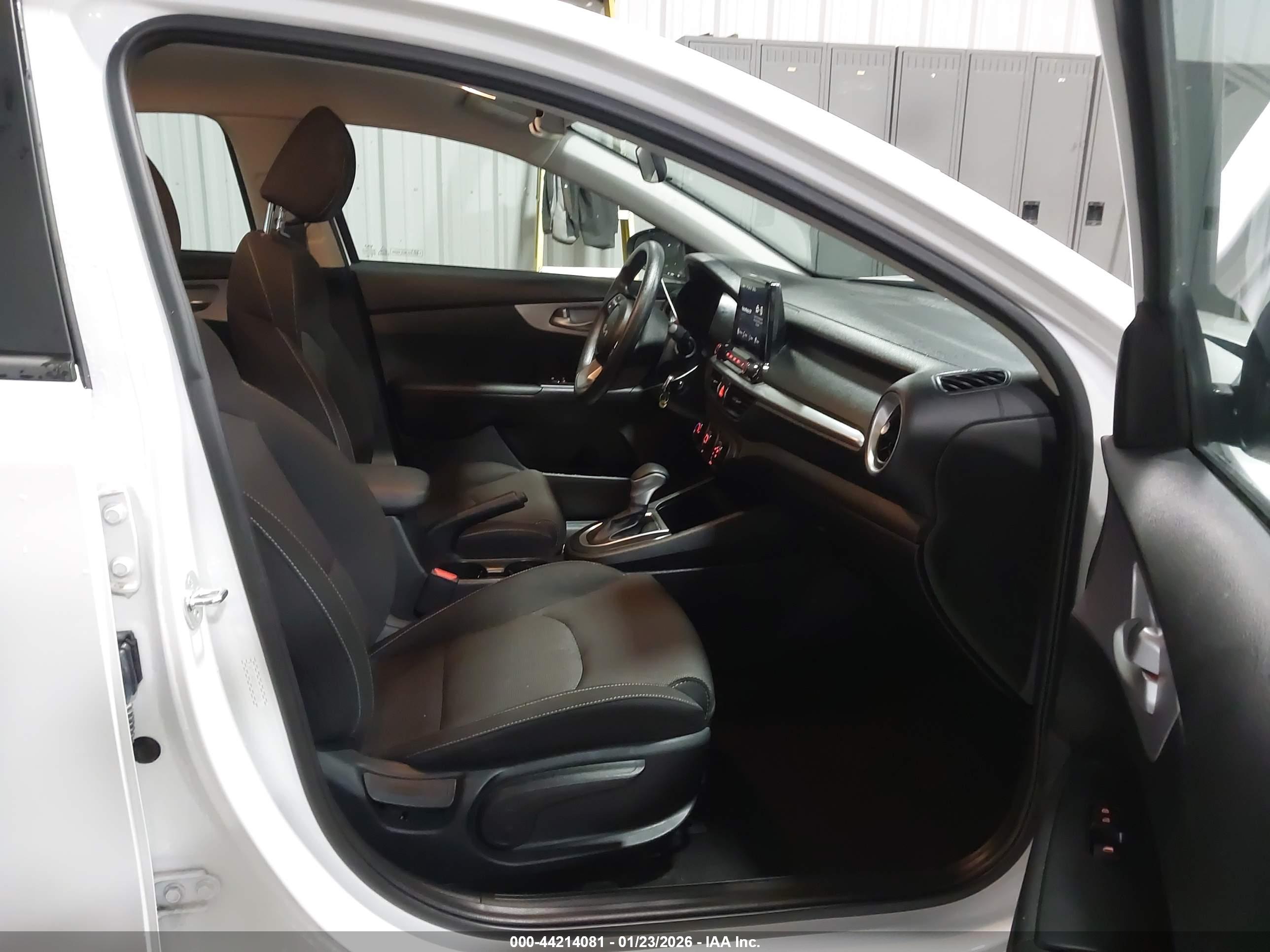 KIA FORTE image 5