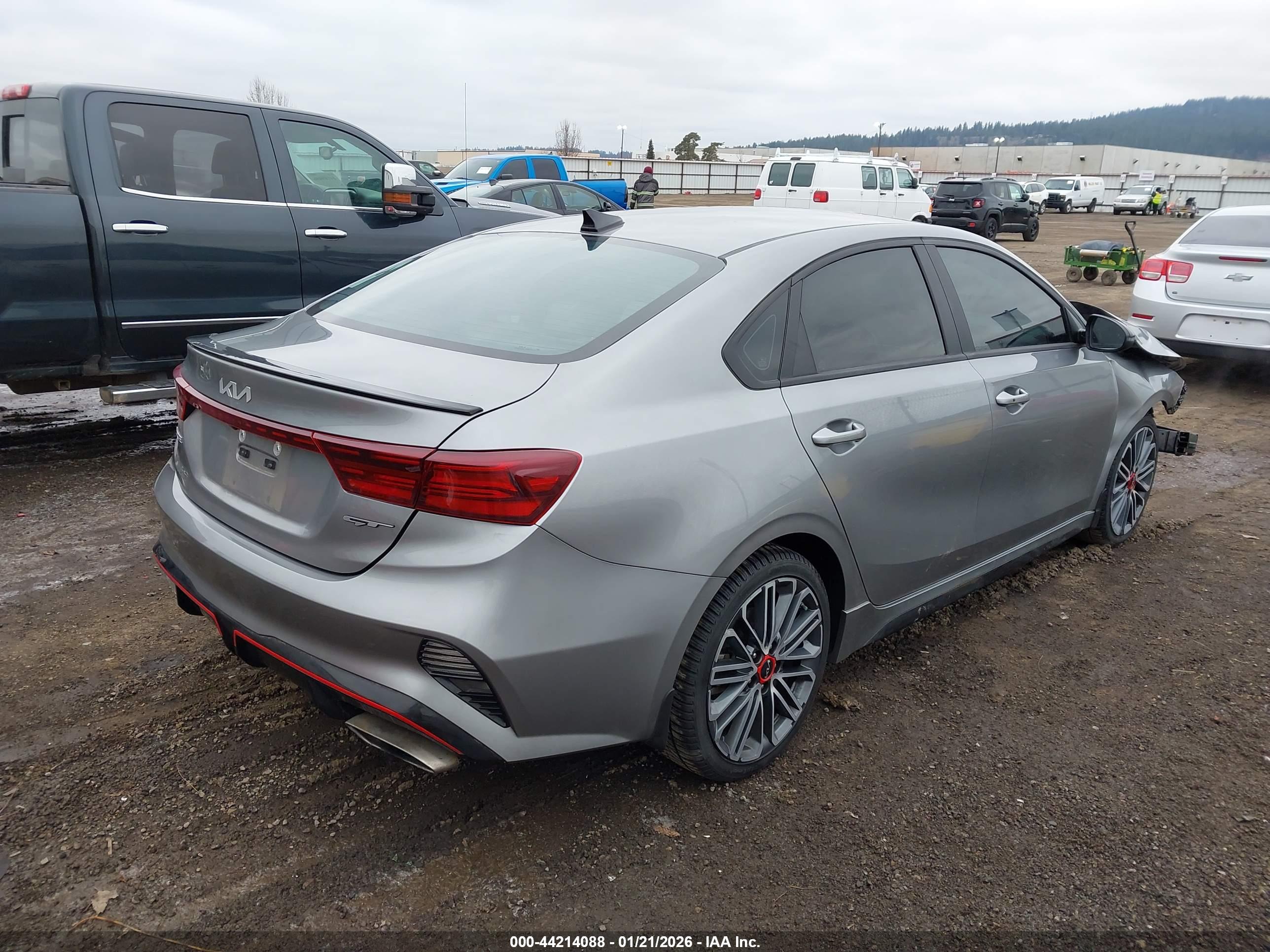 KIA FORTE image 4