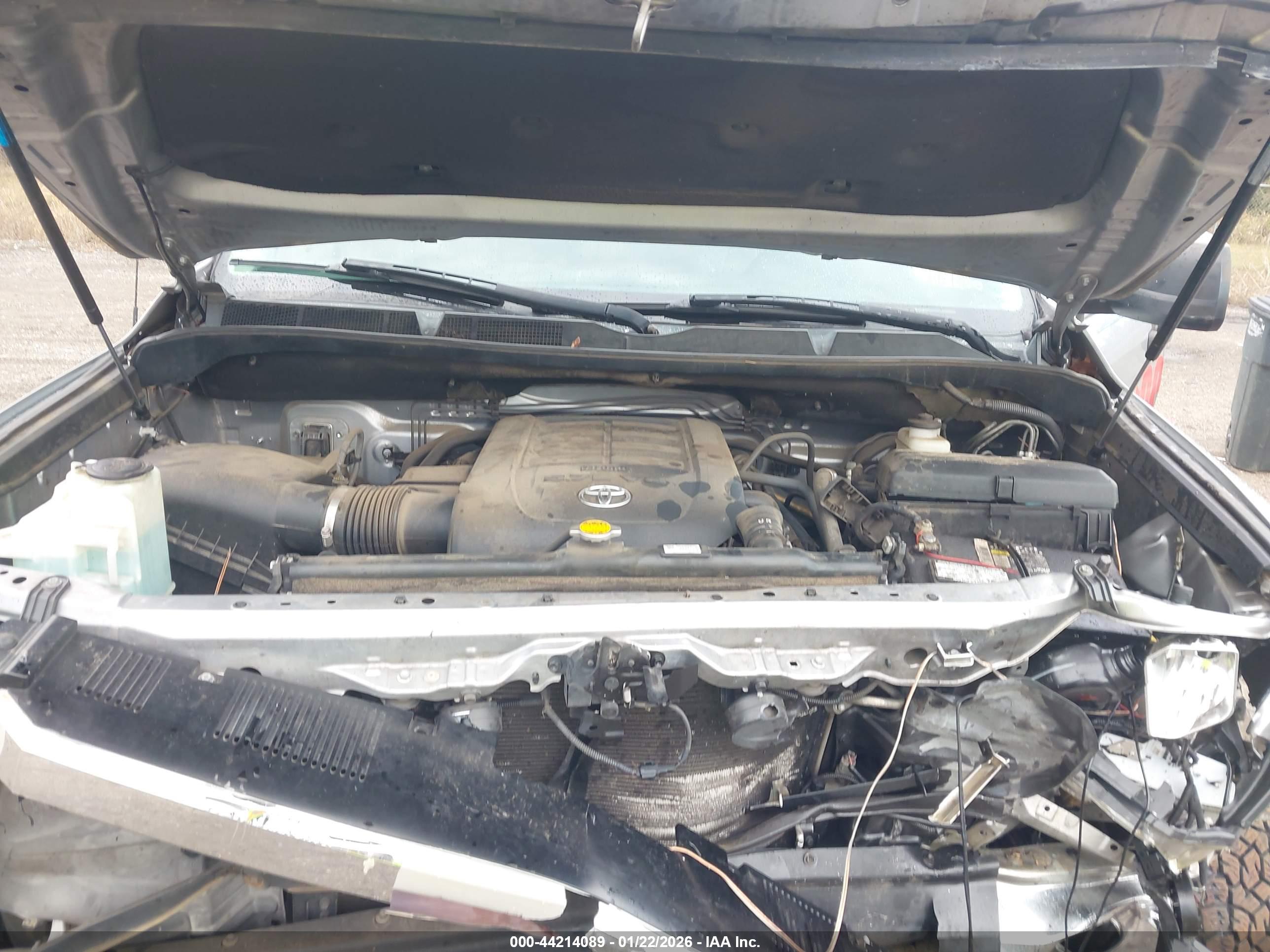 TOYOTA TUNDRA image 10
