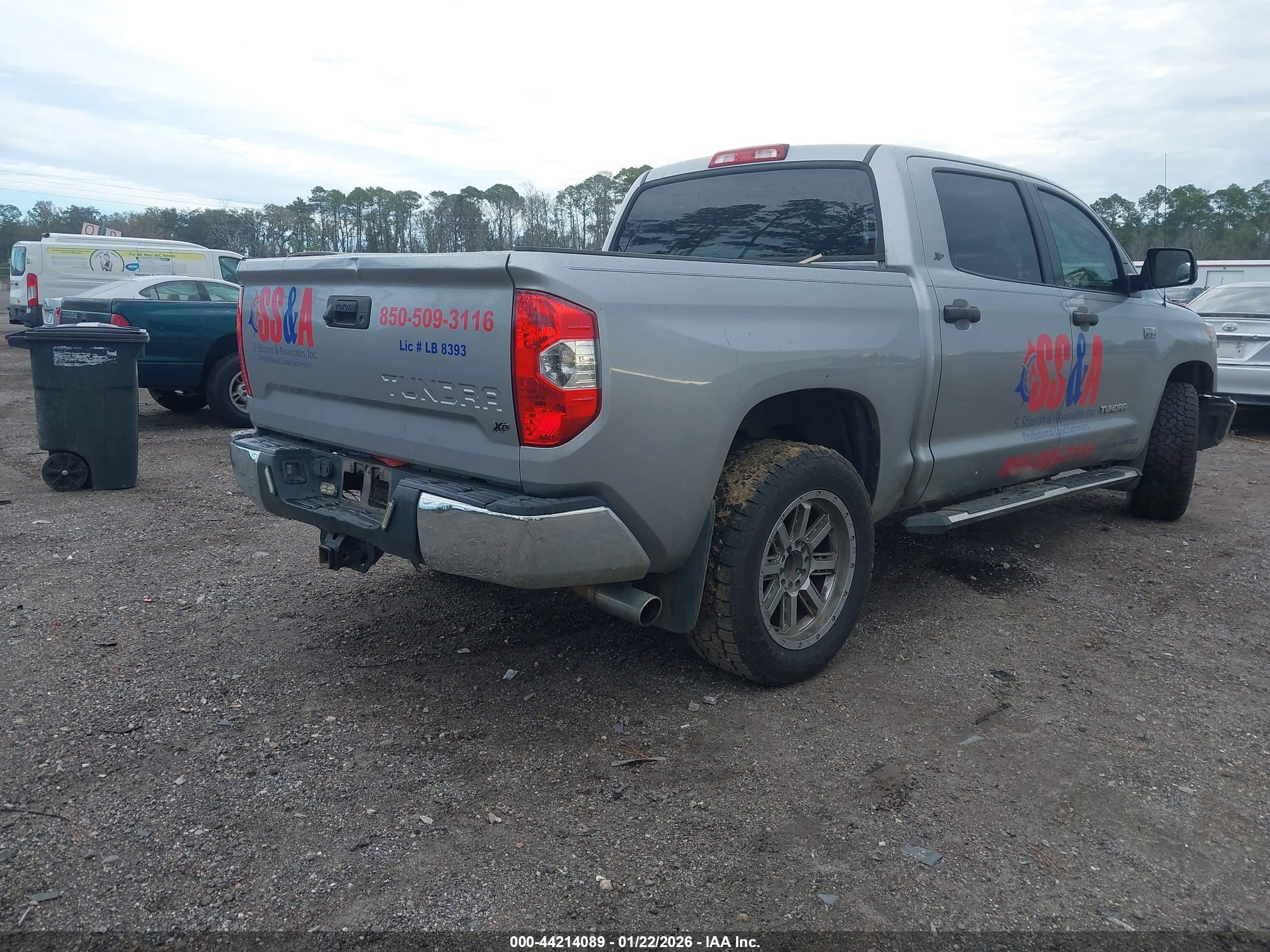 TOYOTA TUNDRA image 4