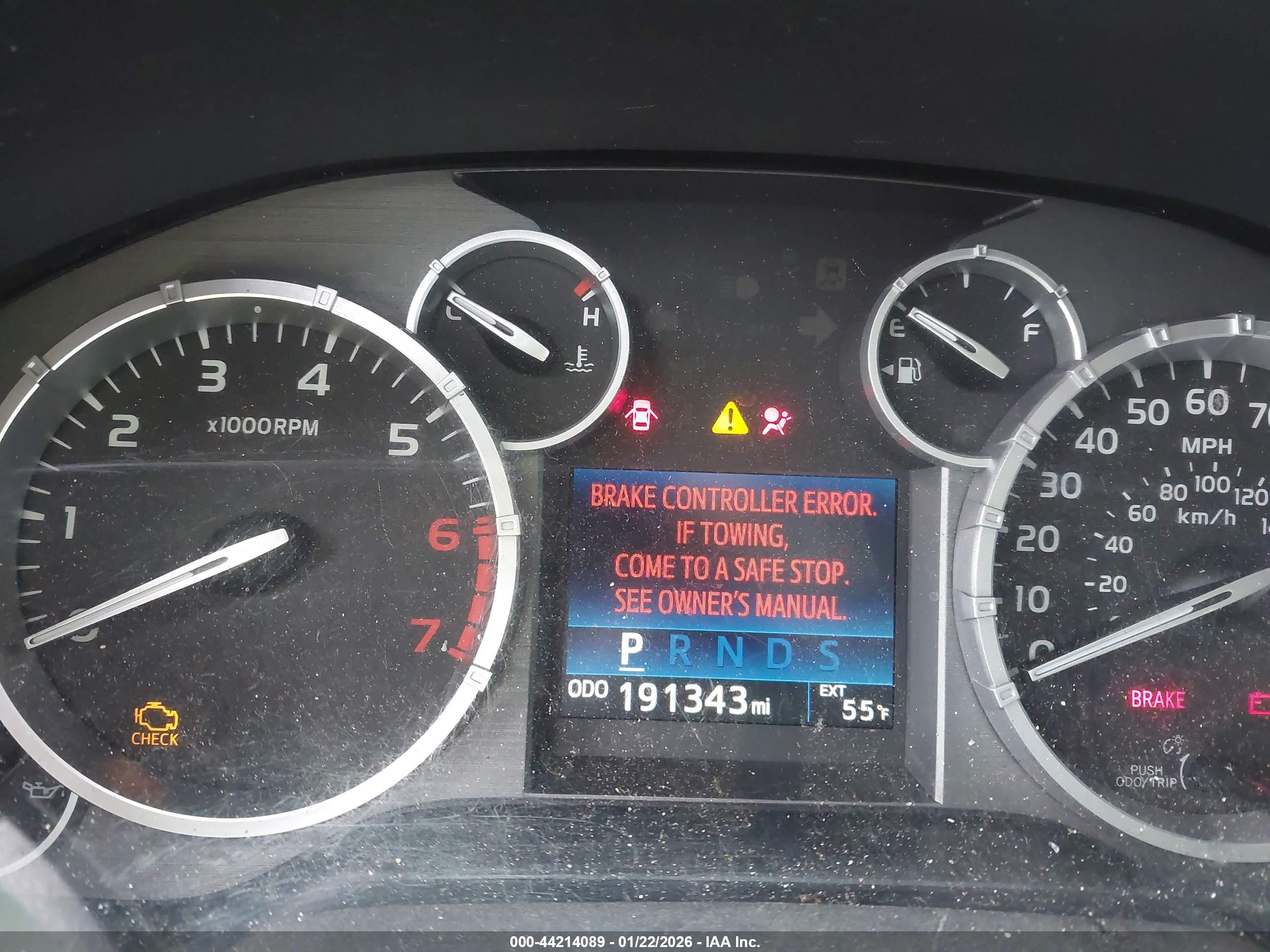 TOYOTA TUNDRA image 7