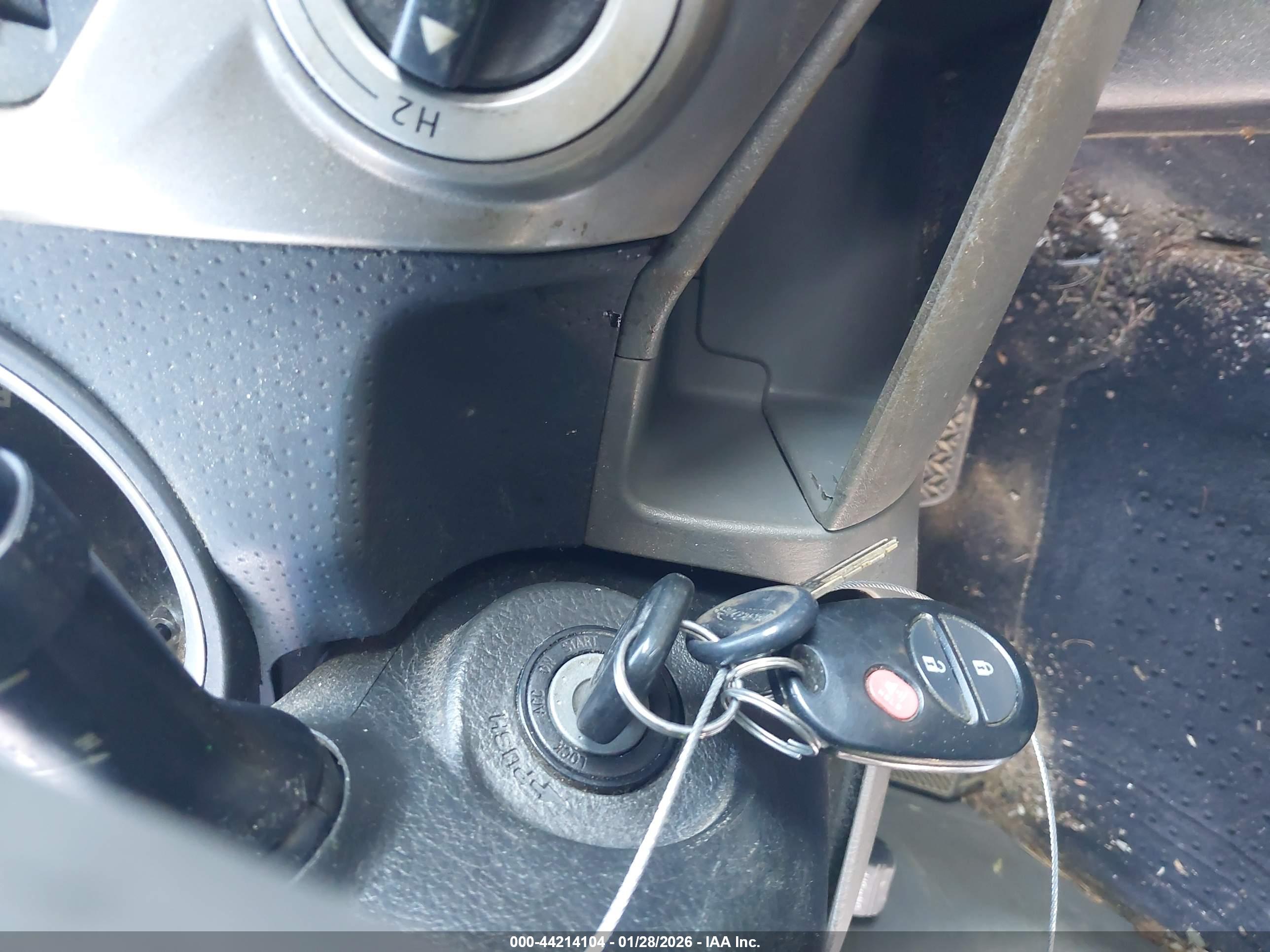 TOYOTA TACOMA image 11