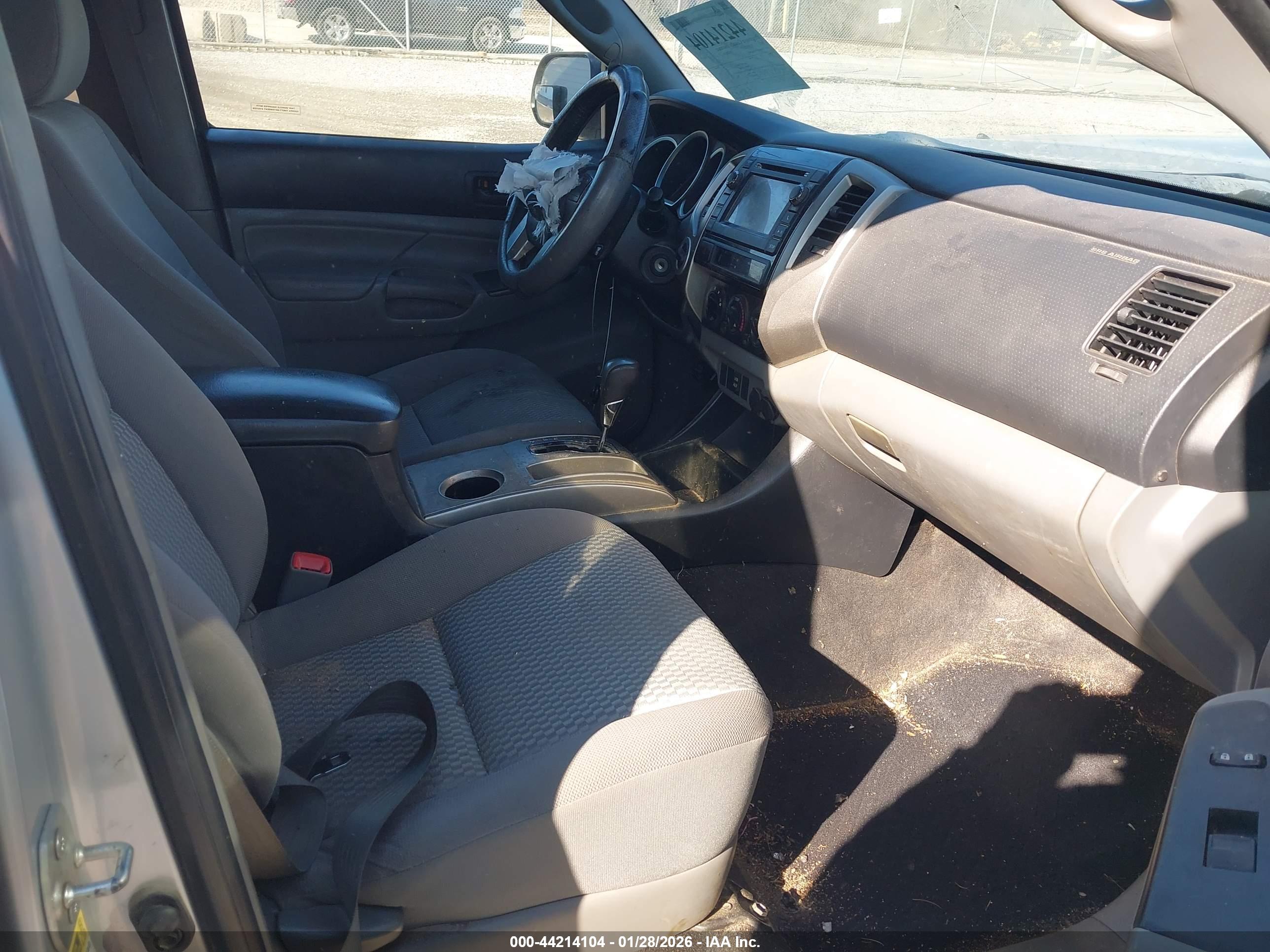 TOYOTA TACOMA image 5