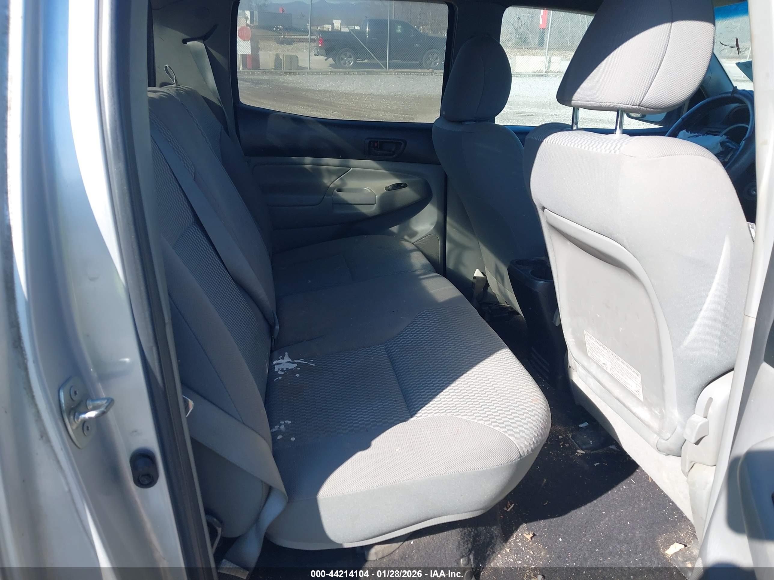 TOYOTA TACOMA image 8