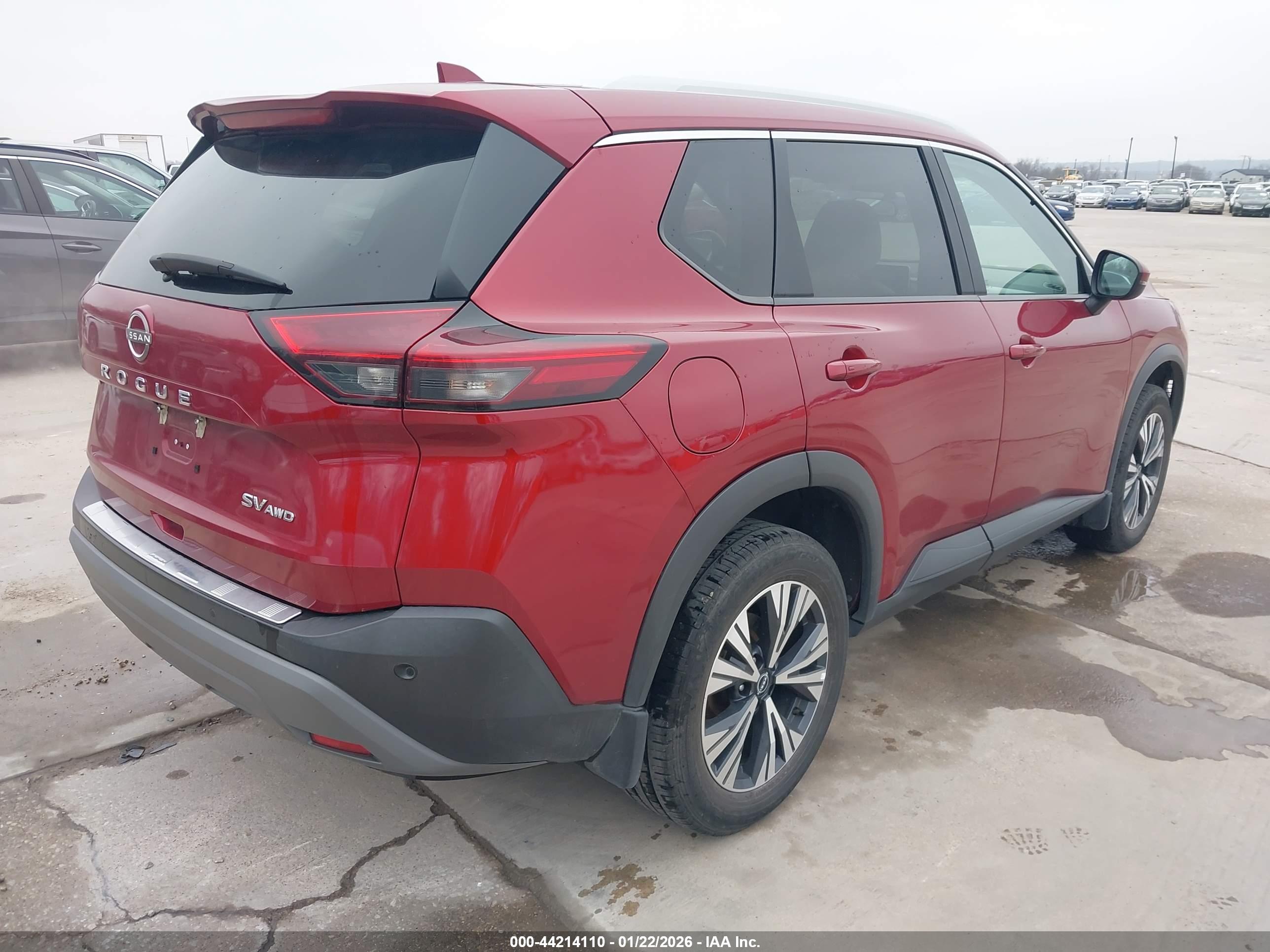 NISSAN ROGUE image 4