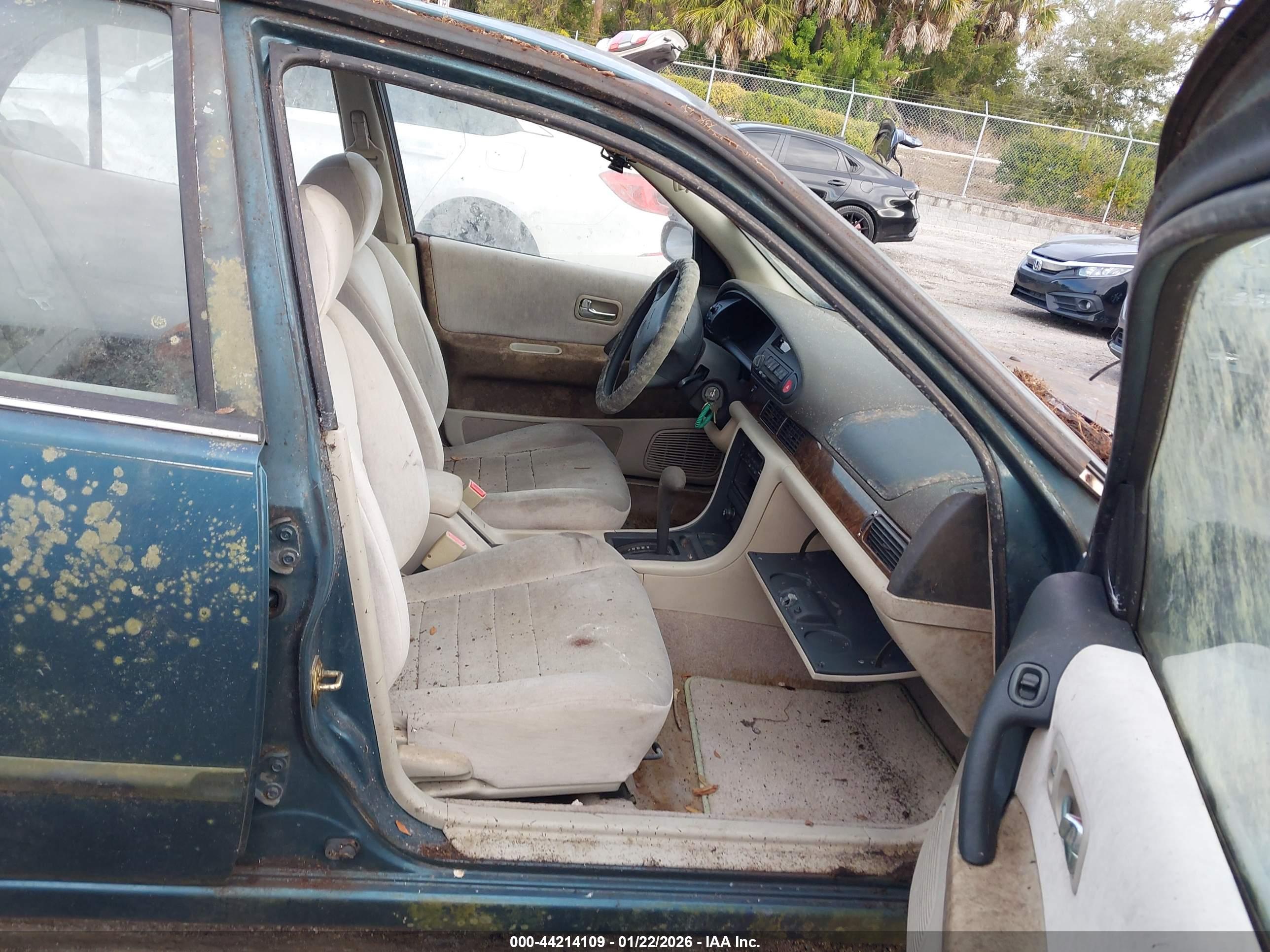 NISSAN ALTIMA image 5