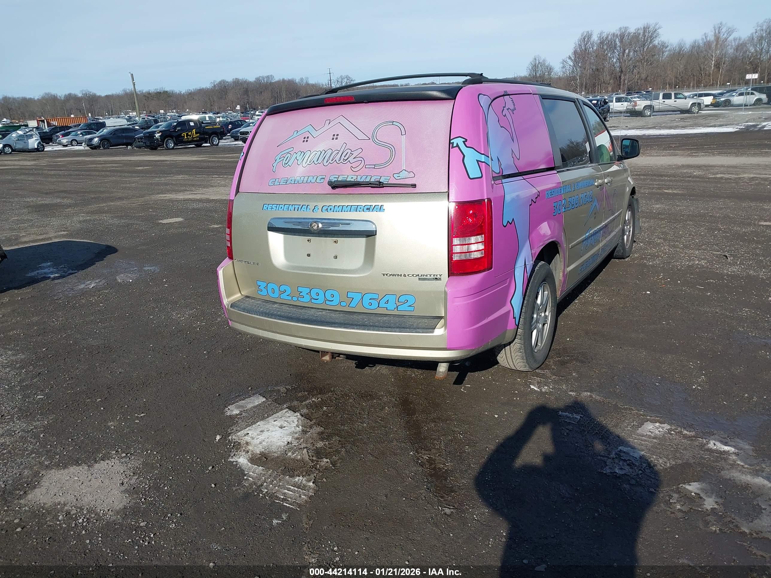 CHRYSLER TOWN image 4