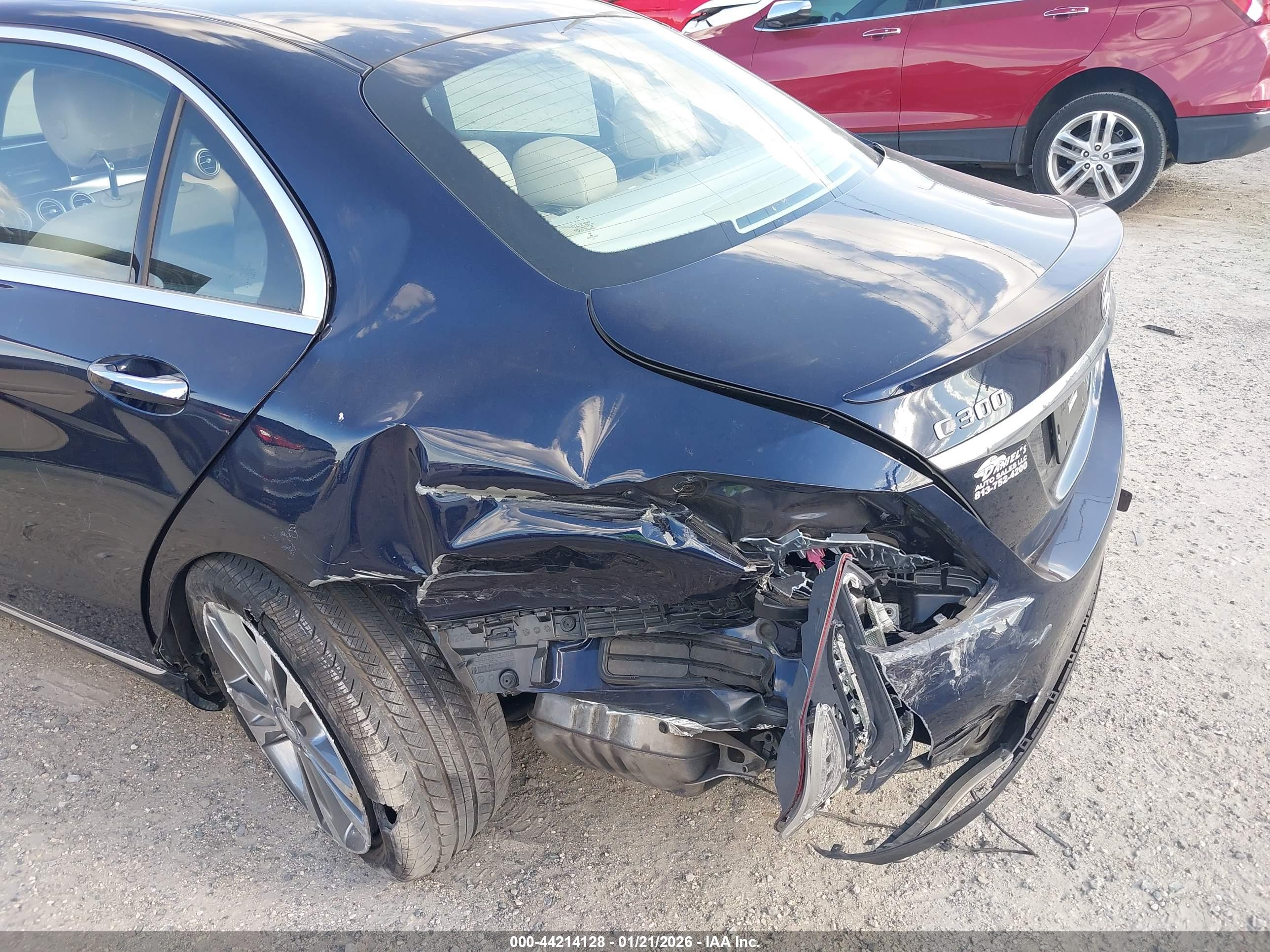 MERCEDES-BENZ C image 6