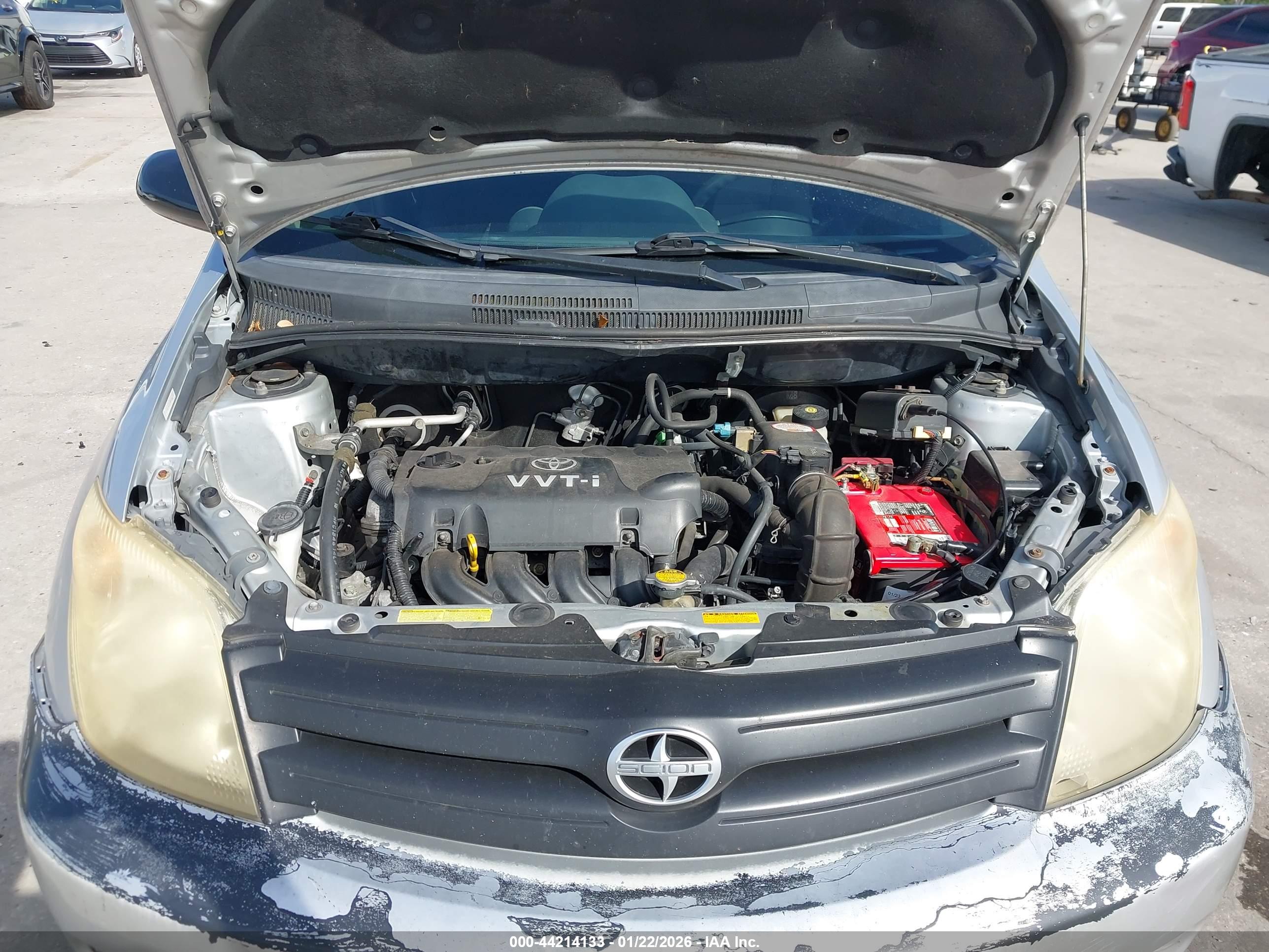 SCION XA image 10