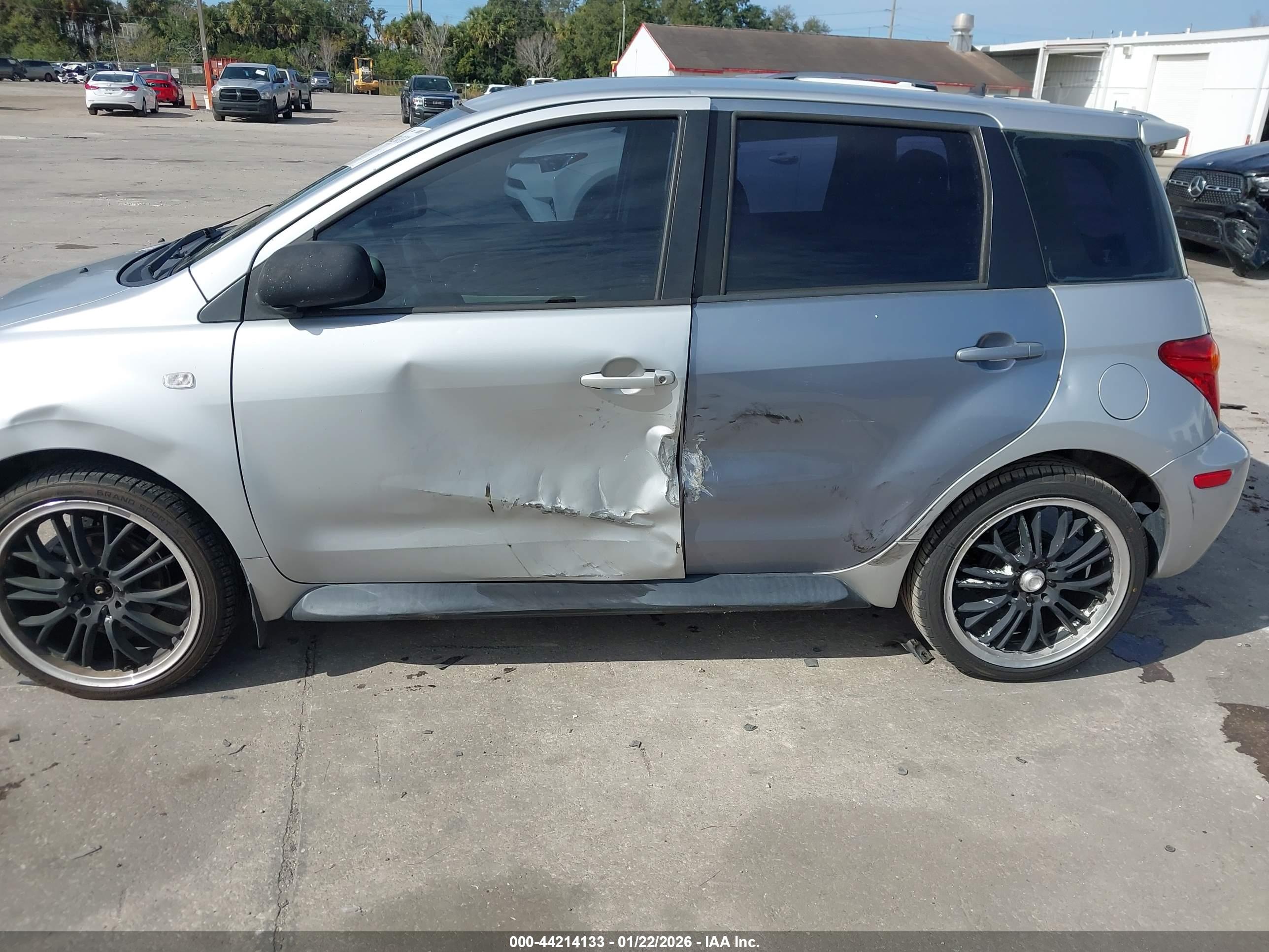 SCION XA image 6