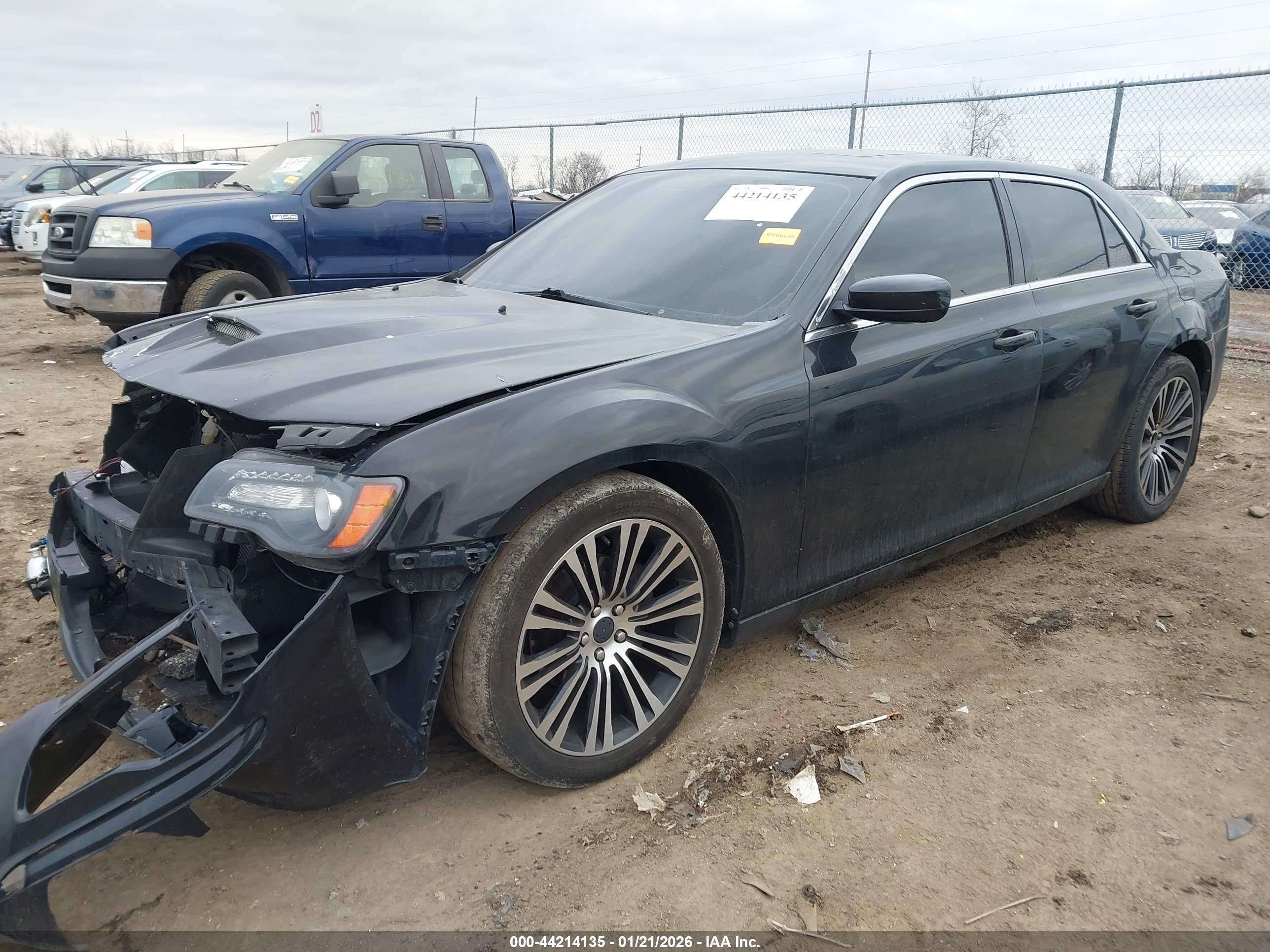 CHRYSLER 300 image 2
