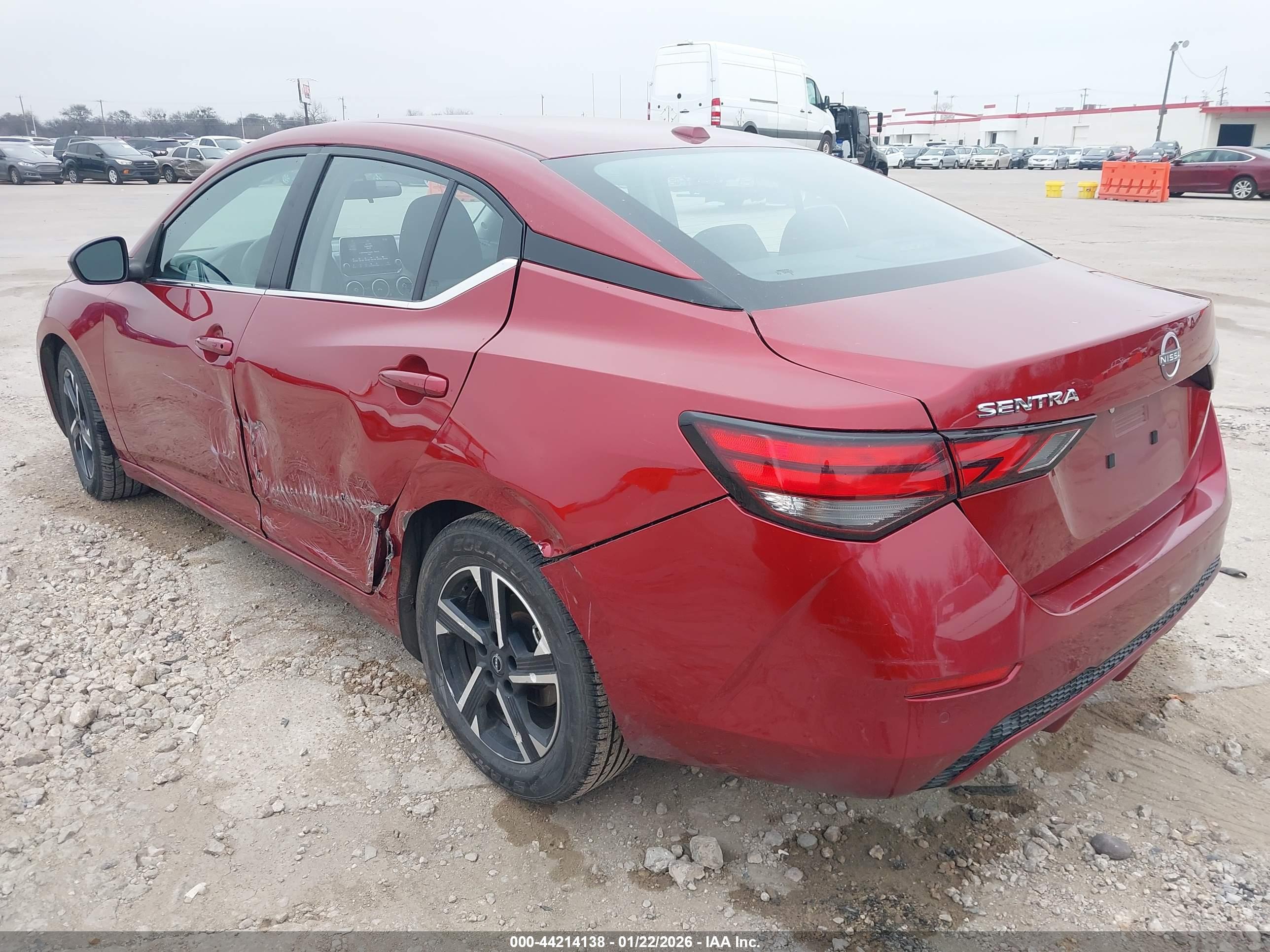 NISSAN SENTRA image 3