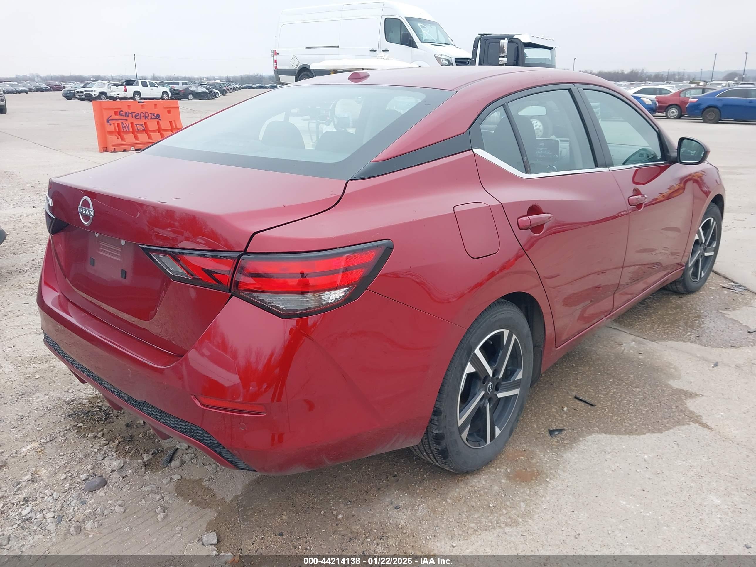 NISSAN SENTRA image 4