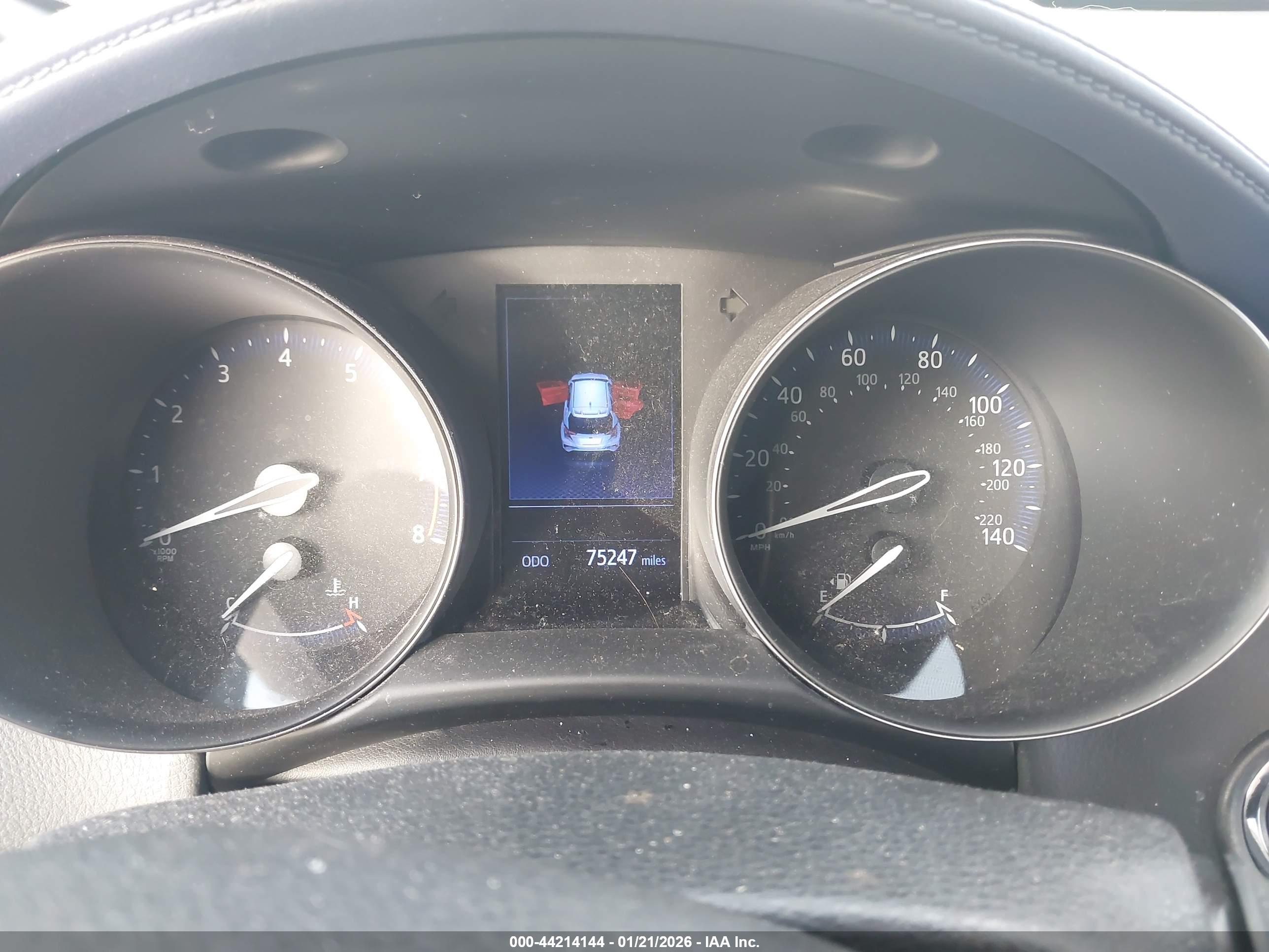 TOYOTA C-HR image 7